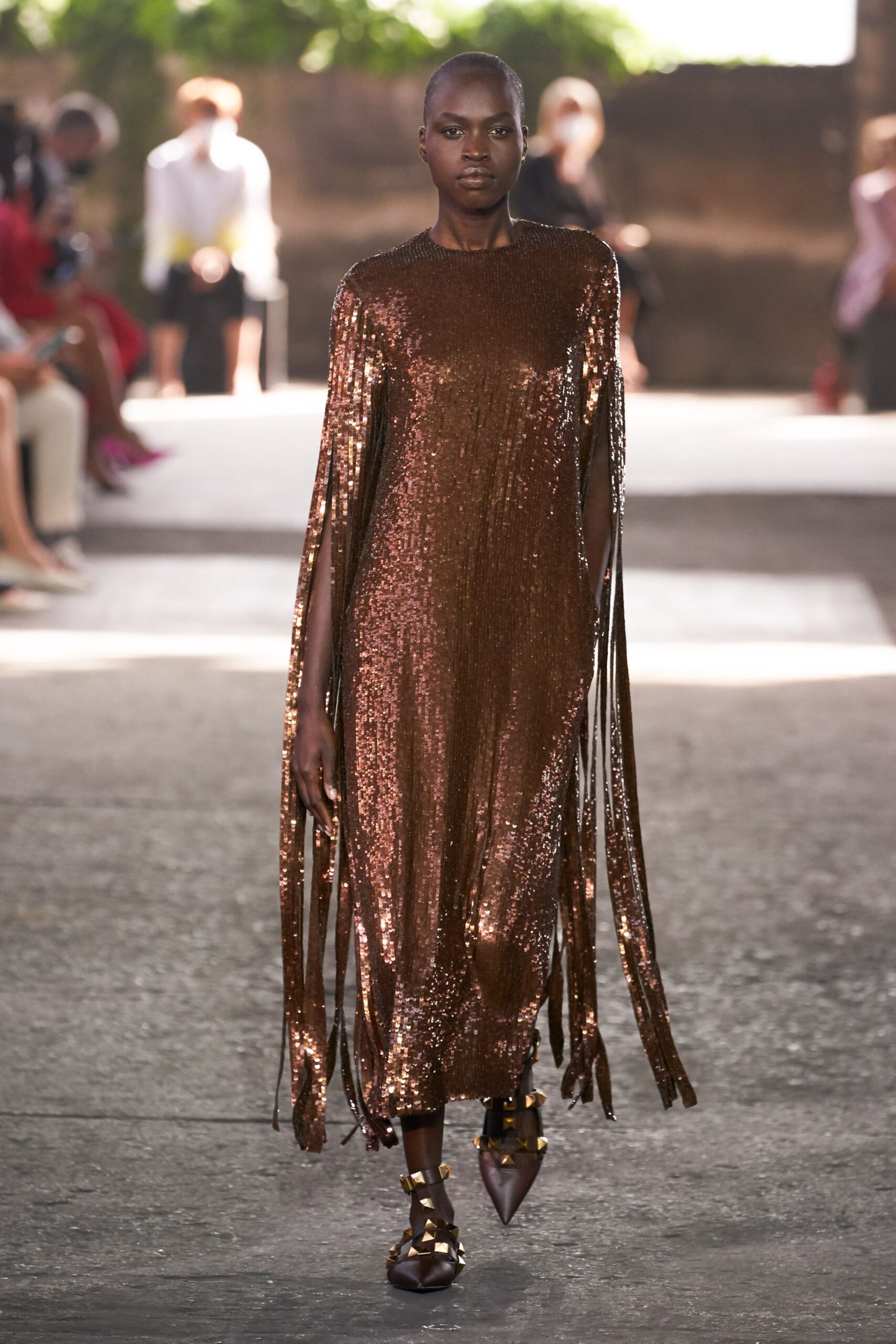 brown sequin sleeveless dress