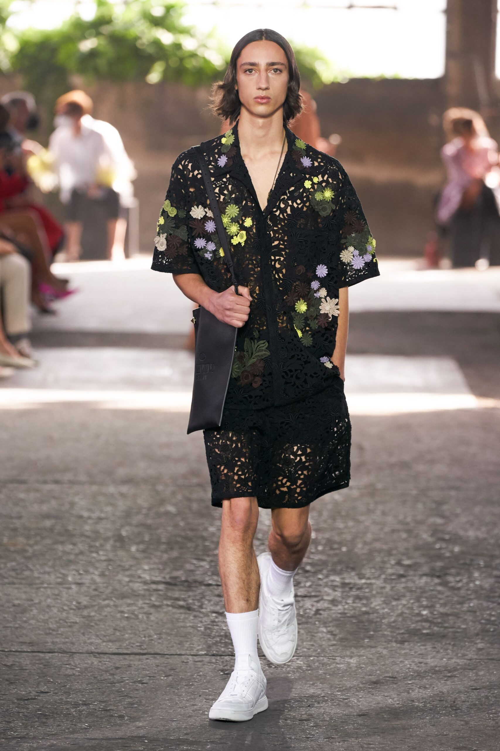 black cotton short-sleeve v-neck relaxed floral embroidered shirt