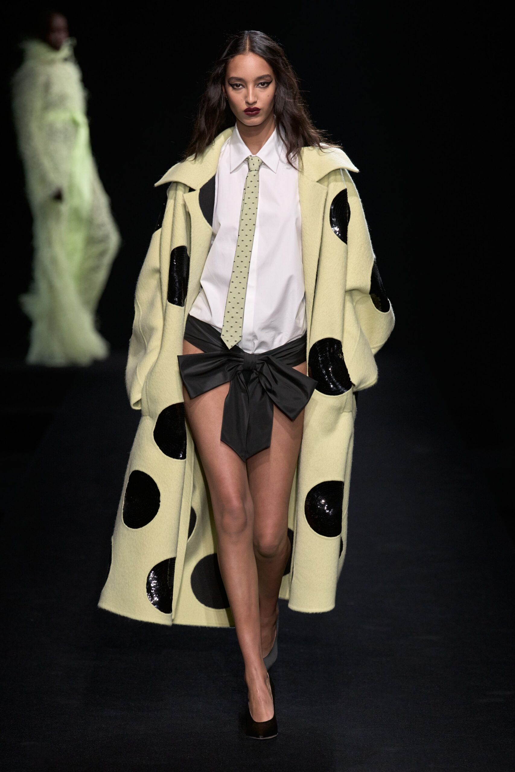 yellow wool long-sleeve collared relaxed polka-dot coat
