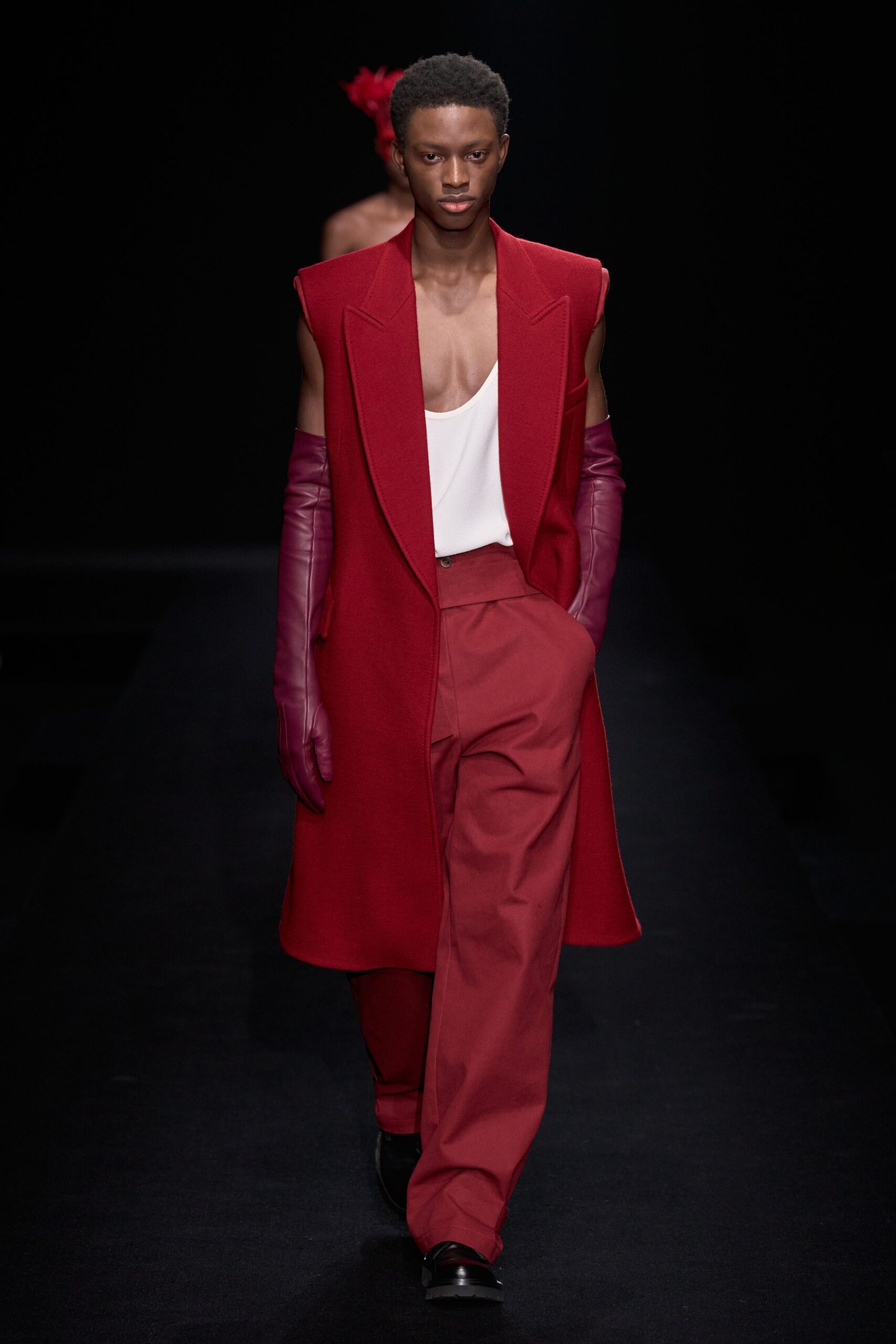 red wool sleeveless v-neck relaxed draped coat