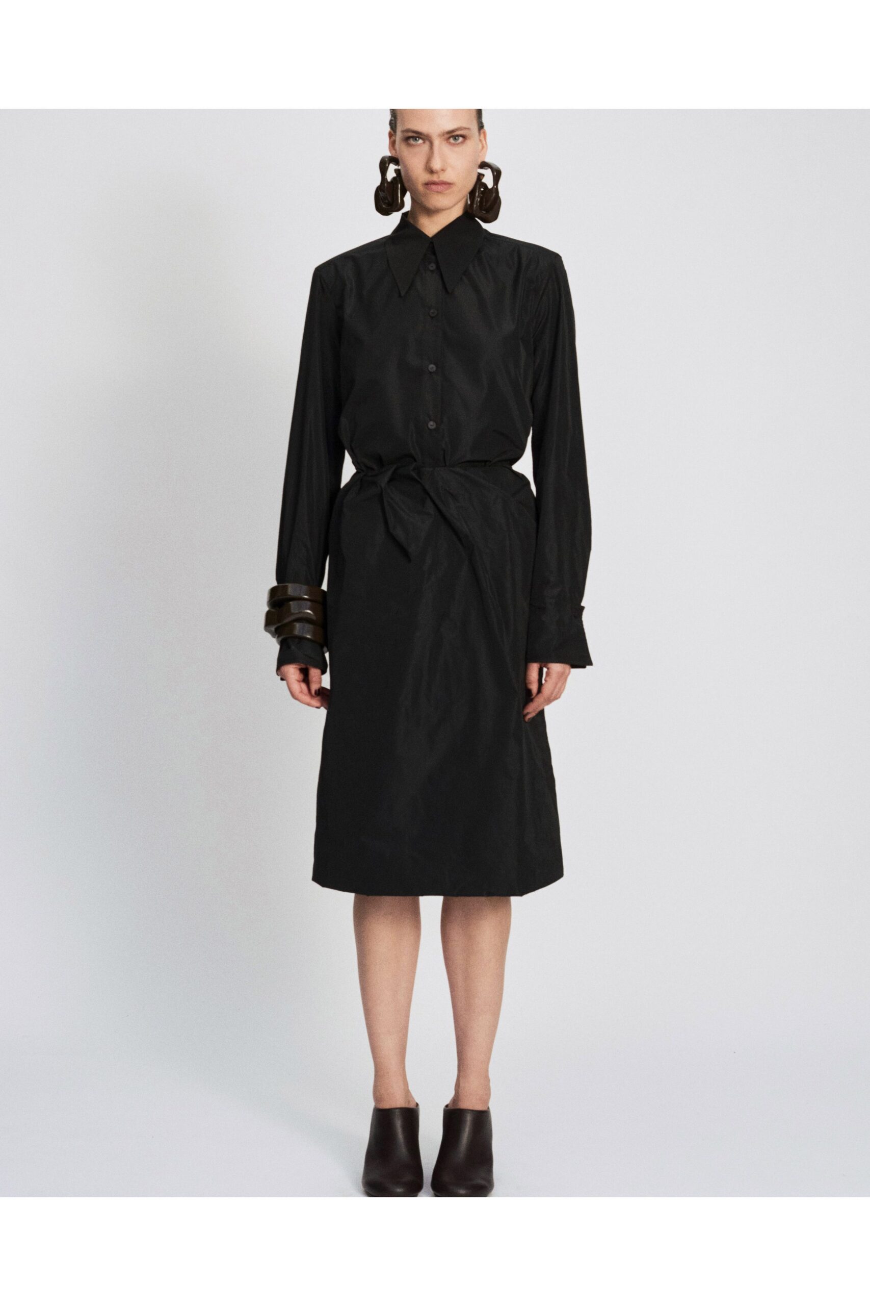 black cotton long-sleeve collared fitted belted midi shirt-dress
