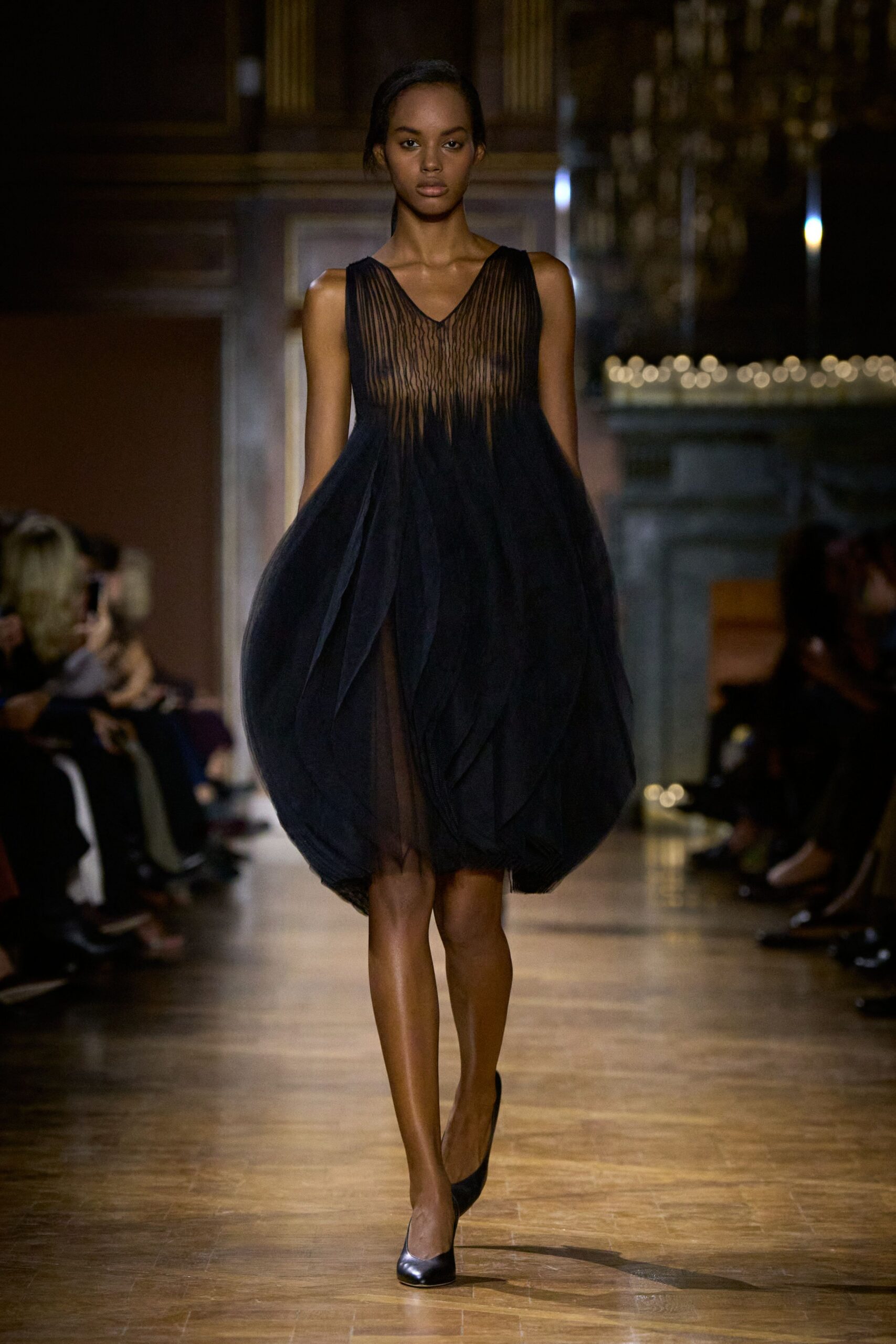 black tulle sleeveless v-neck fitted pleated layered dress