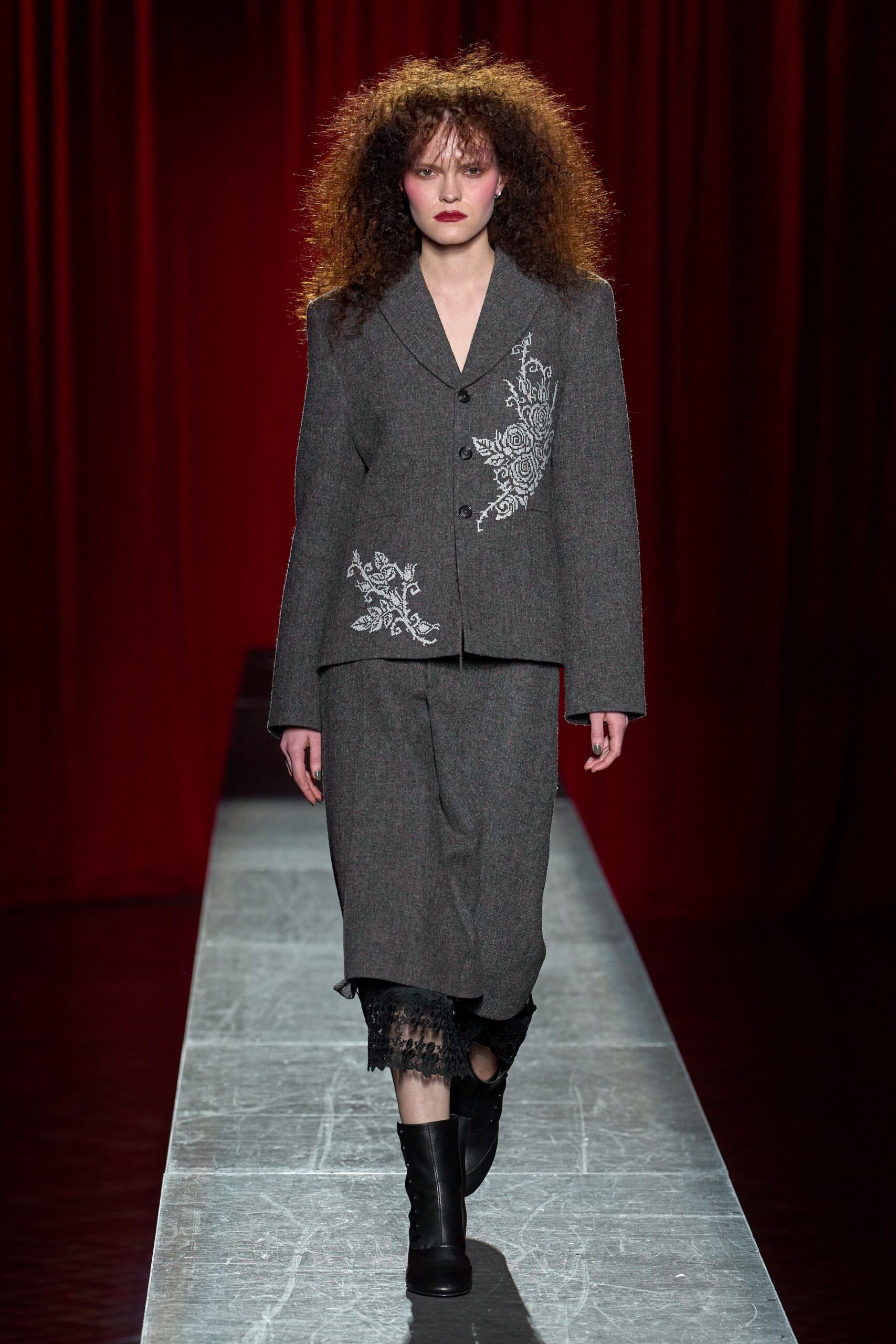 gray wool relaxed layered skirt