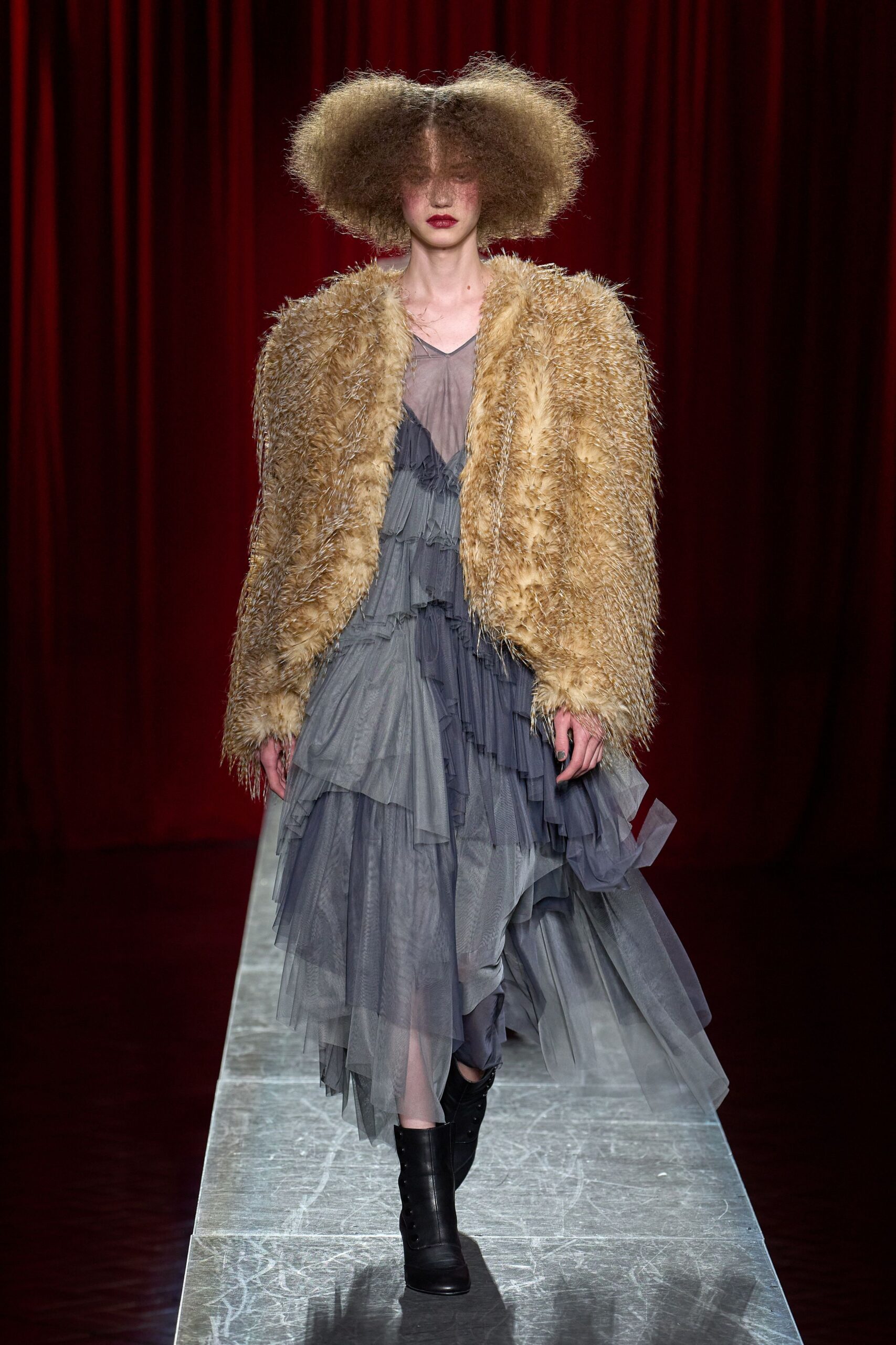 Viviano Tokyo Fall 2026 Look 8