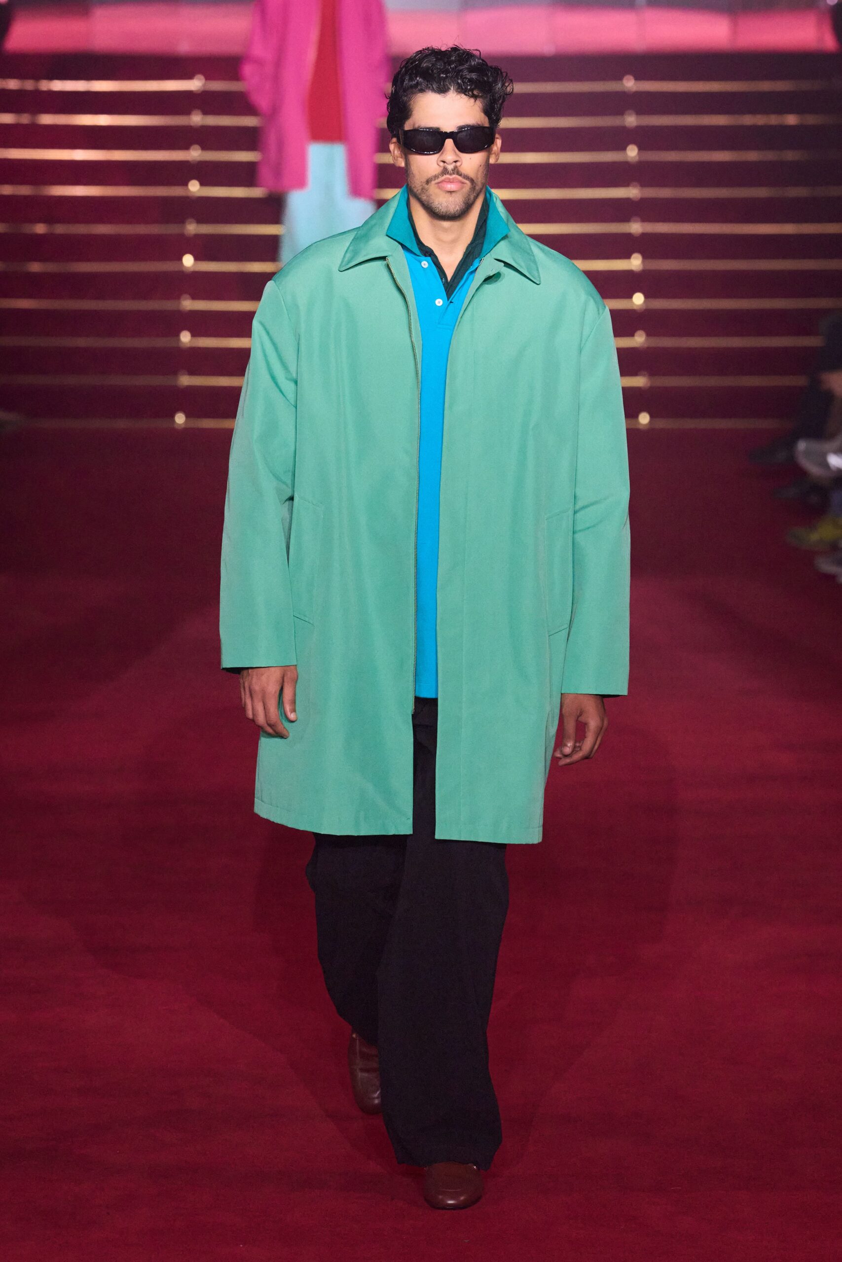 green cotton long-sleeve collared relaxed coat