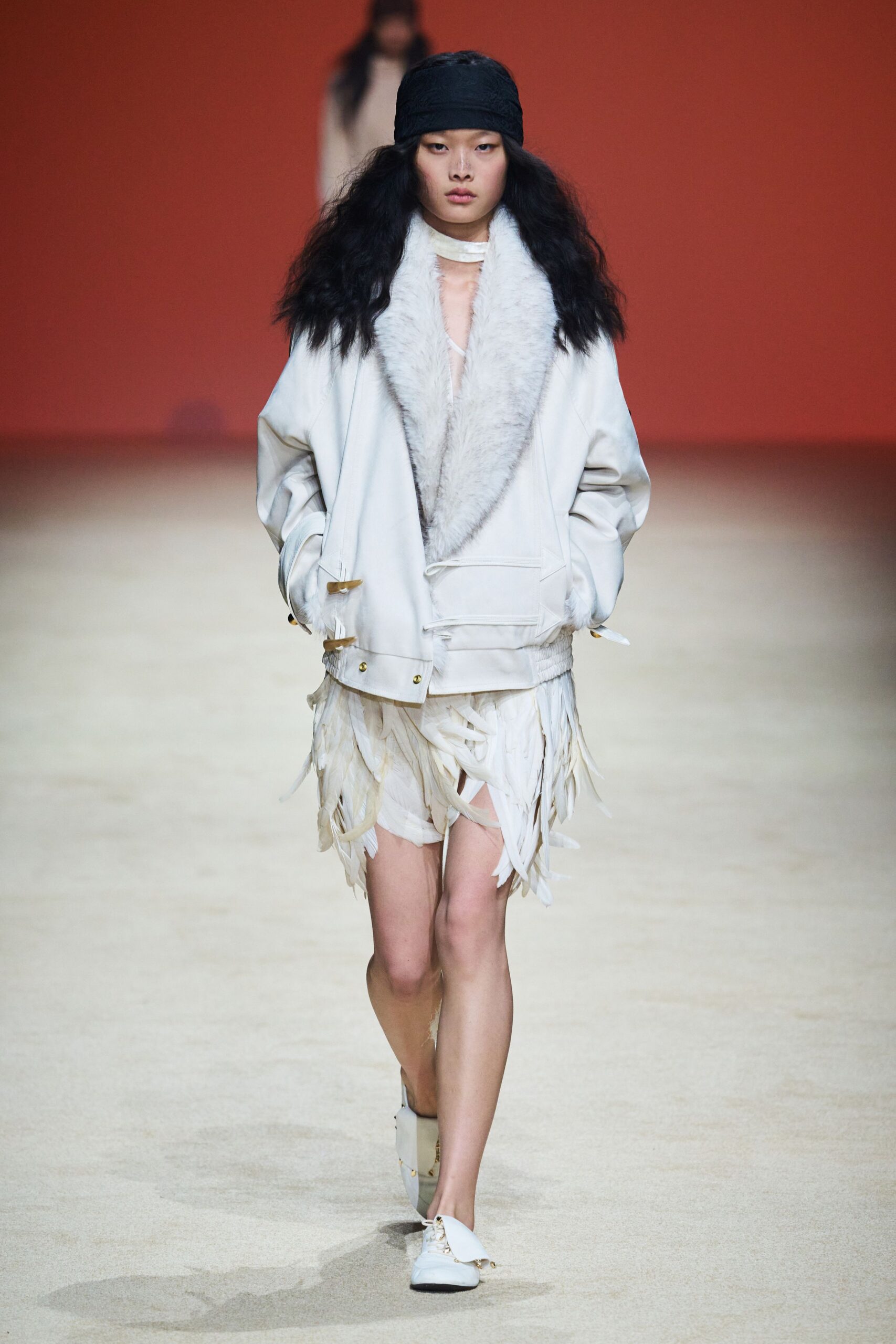white cotton long-sleeve collared oversized zippered jacket