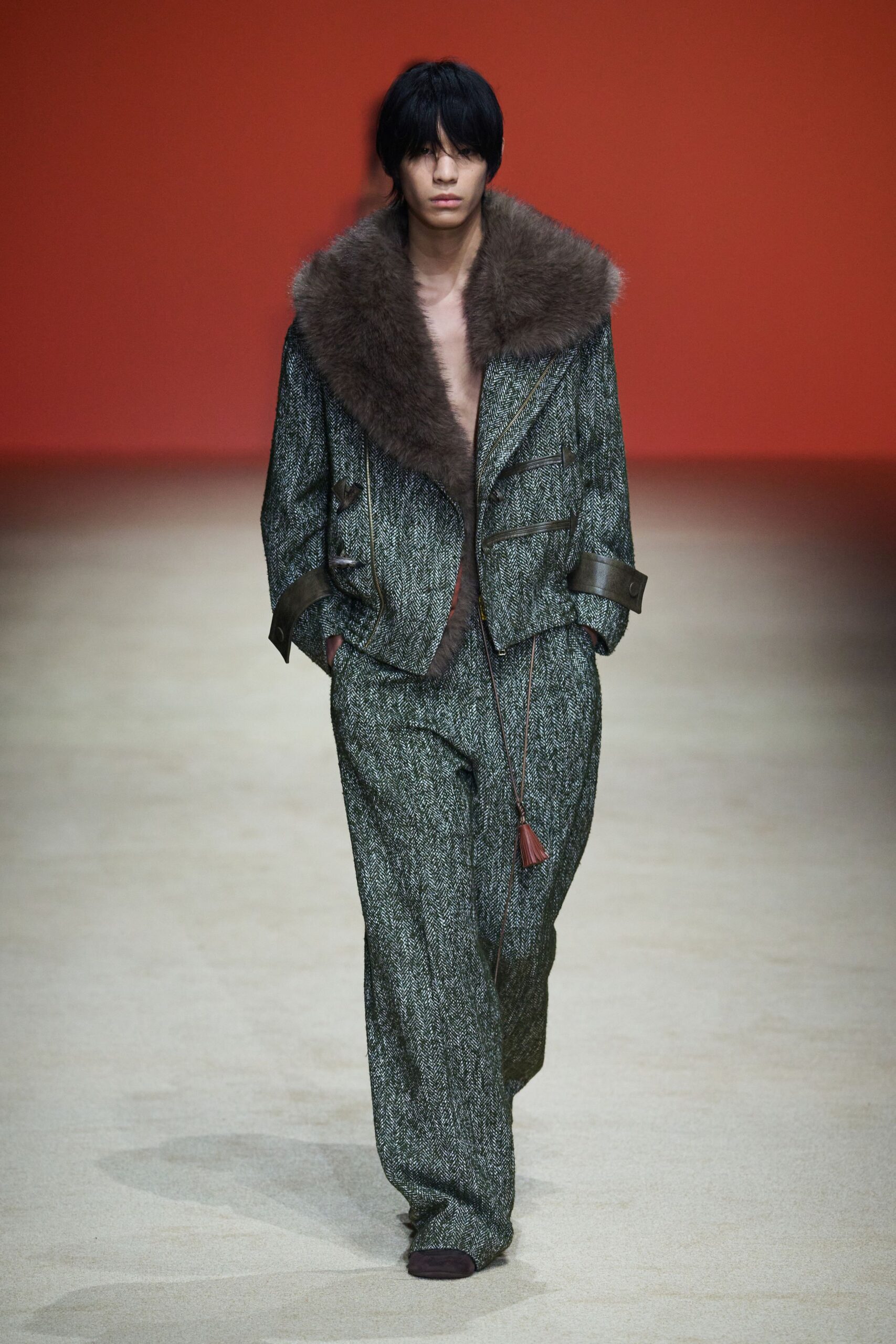 green wool long-sleeve collared relaxed layered jacket