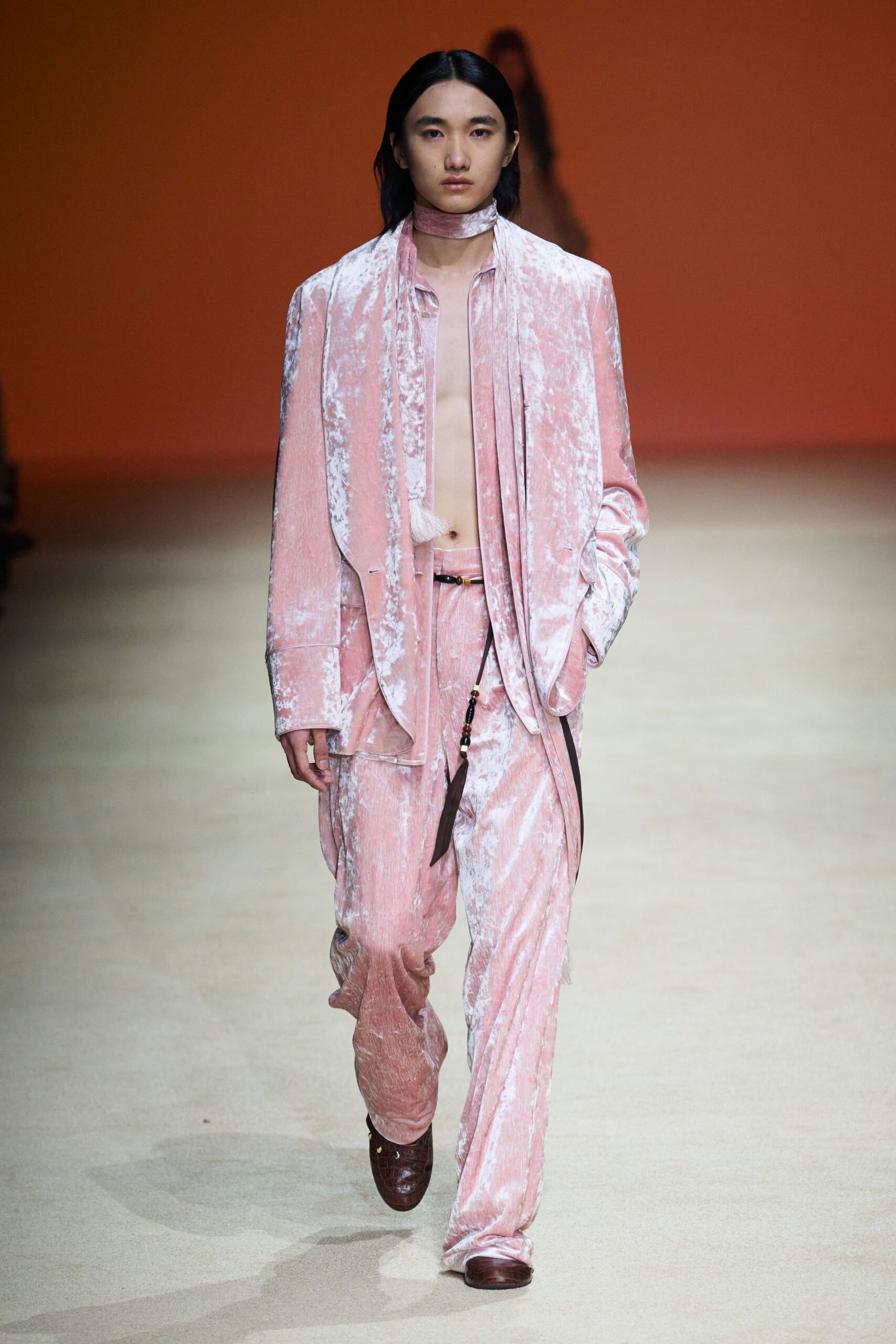 Xu Zhi Shanghai Fall 2025 Look 33