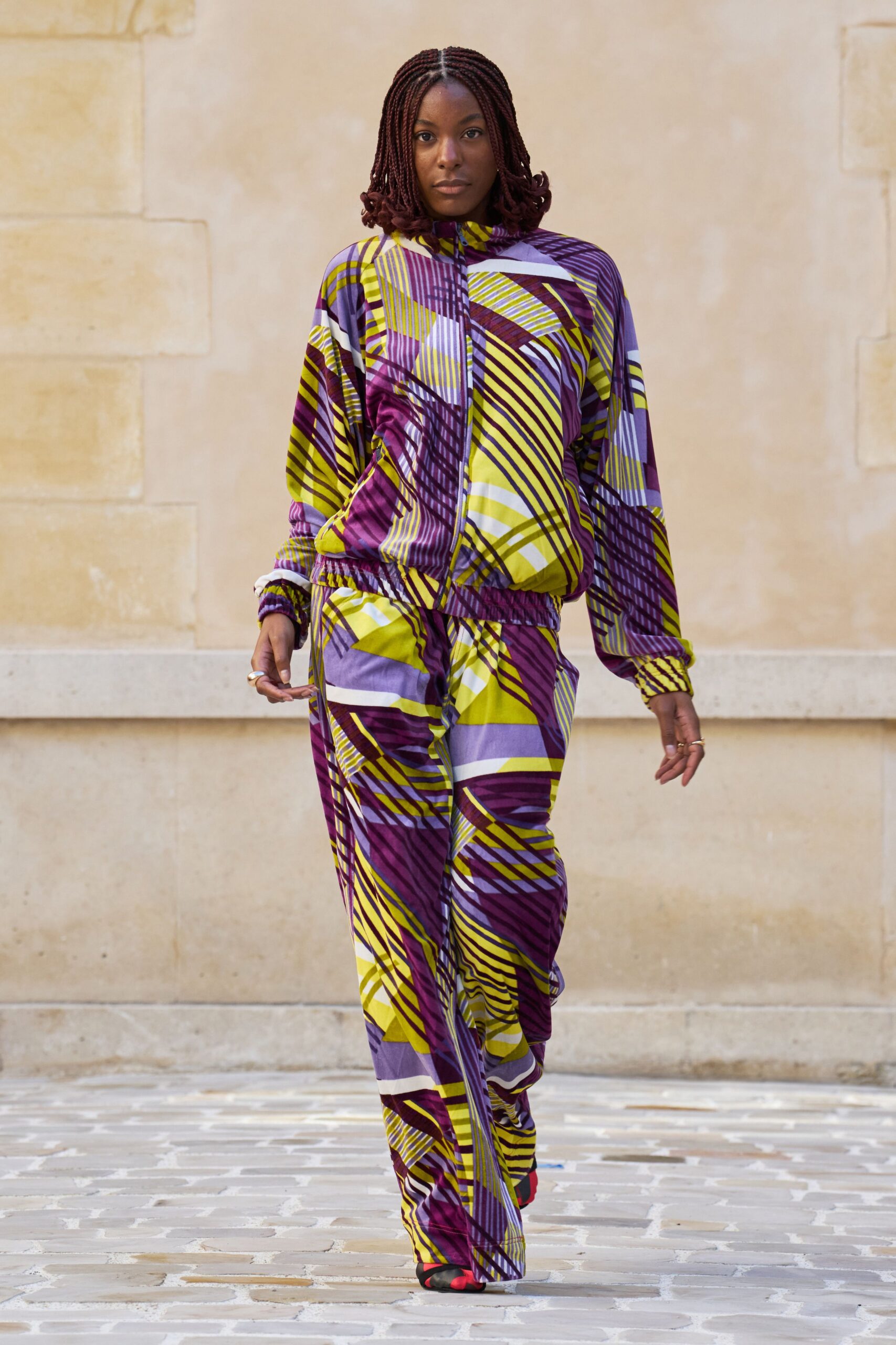 purple relaxed printed pants