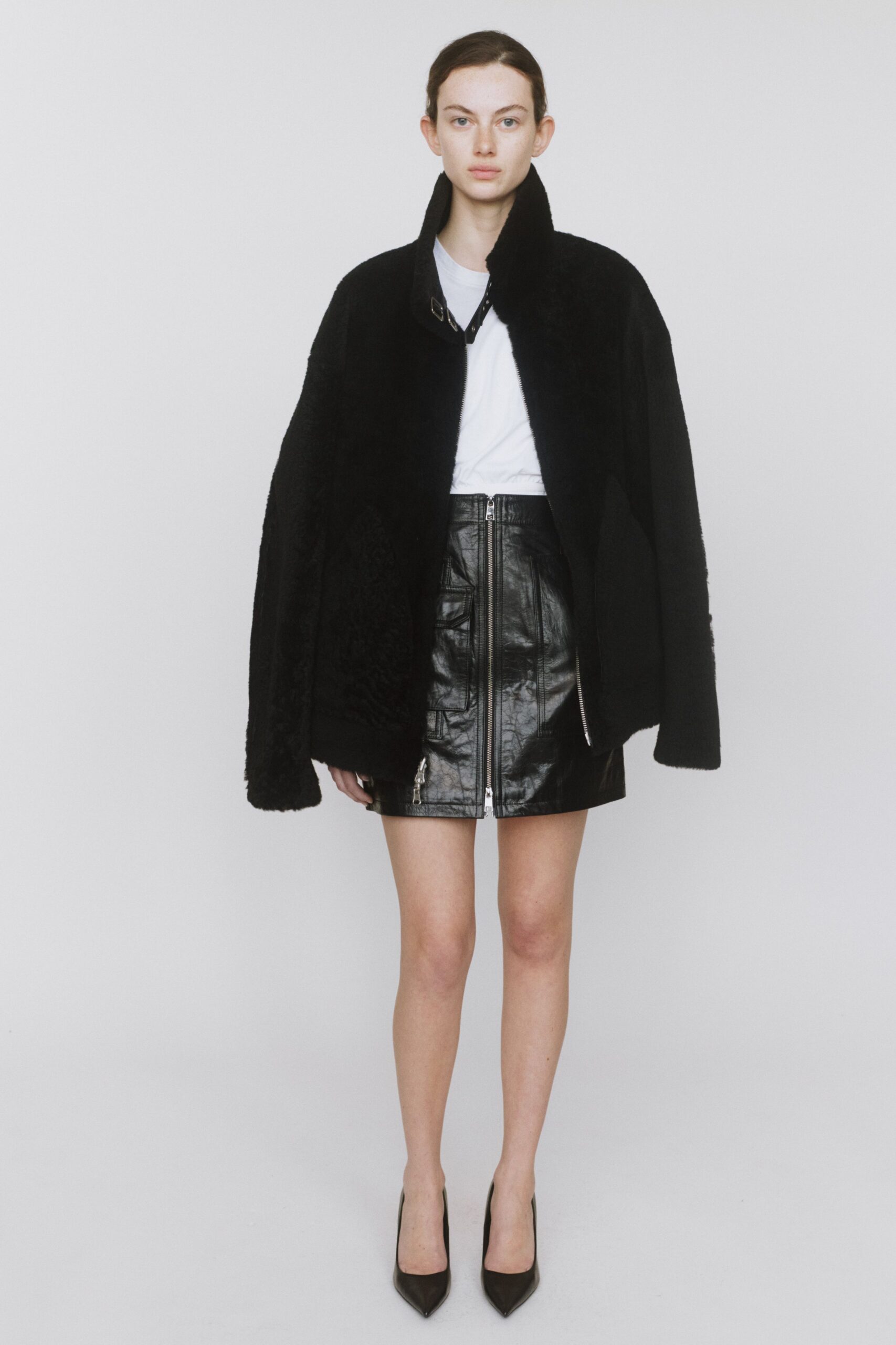 black leather fitted zippered mini skirt