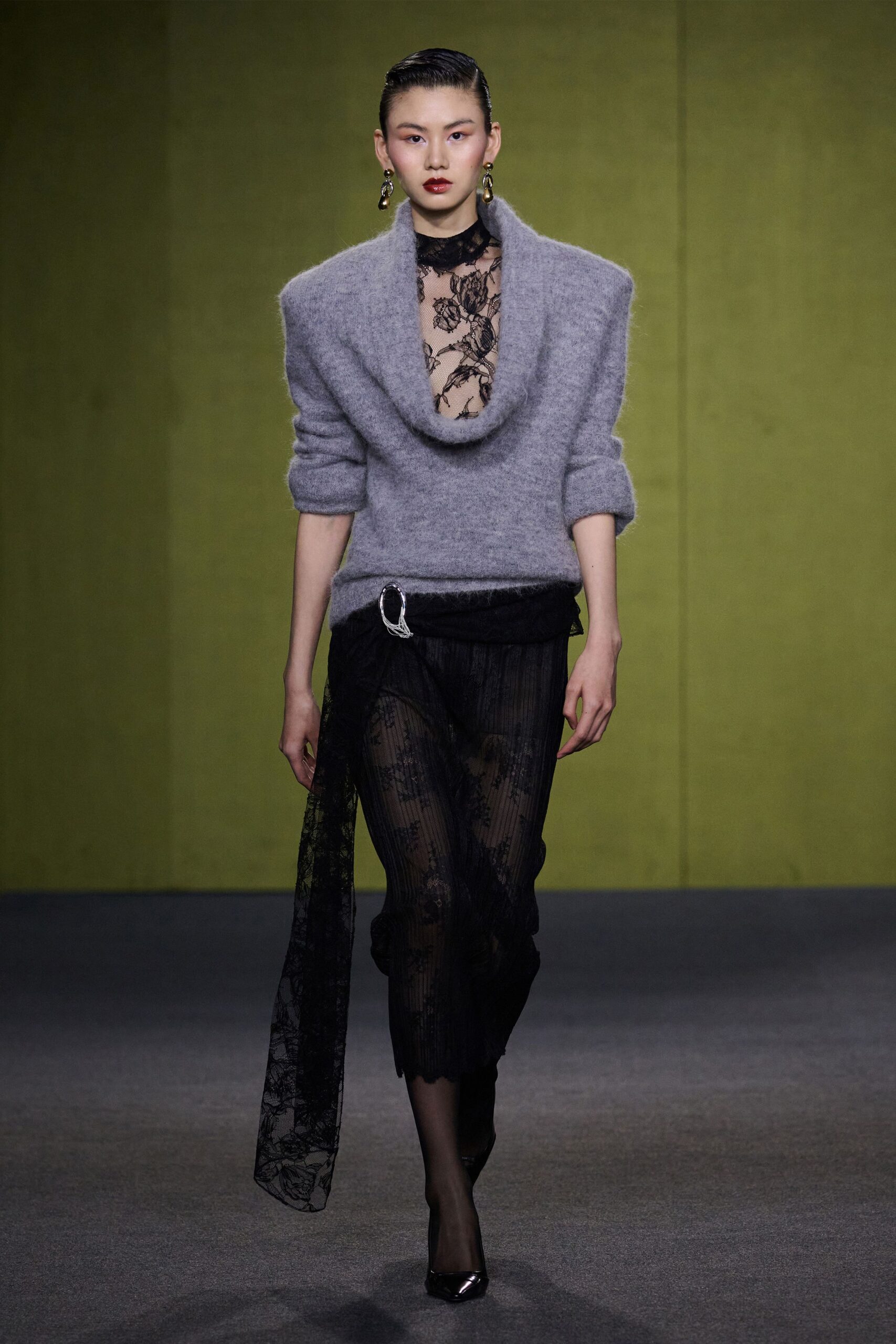 black lace fitted high-waisted sheer pants