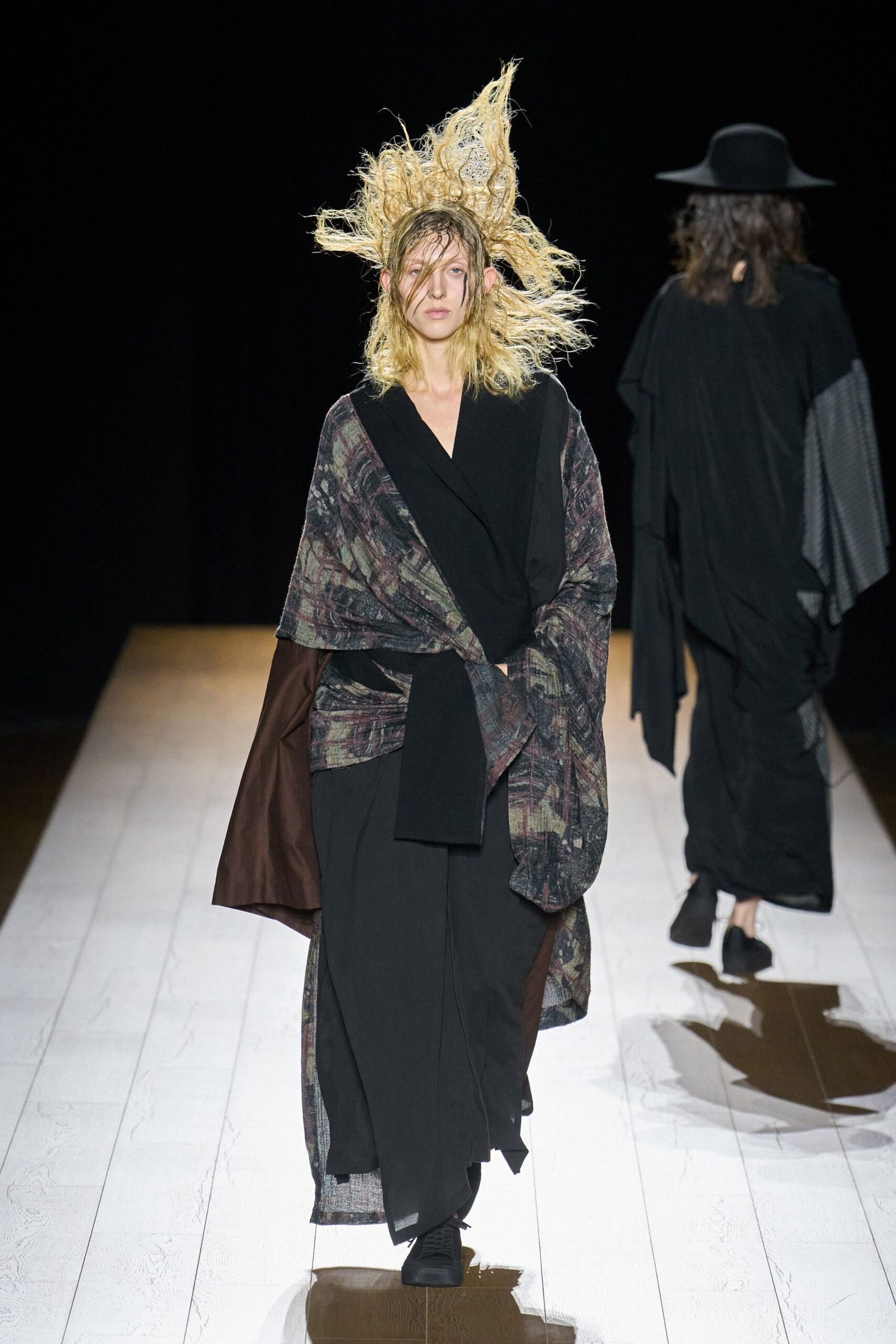 Yohji Yamamoto Fall 2026 Ready-to-Wear Look 6