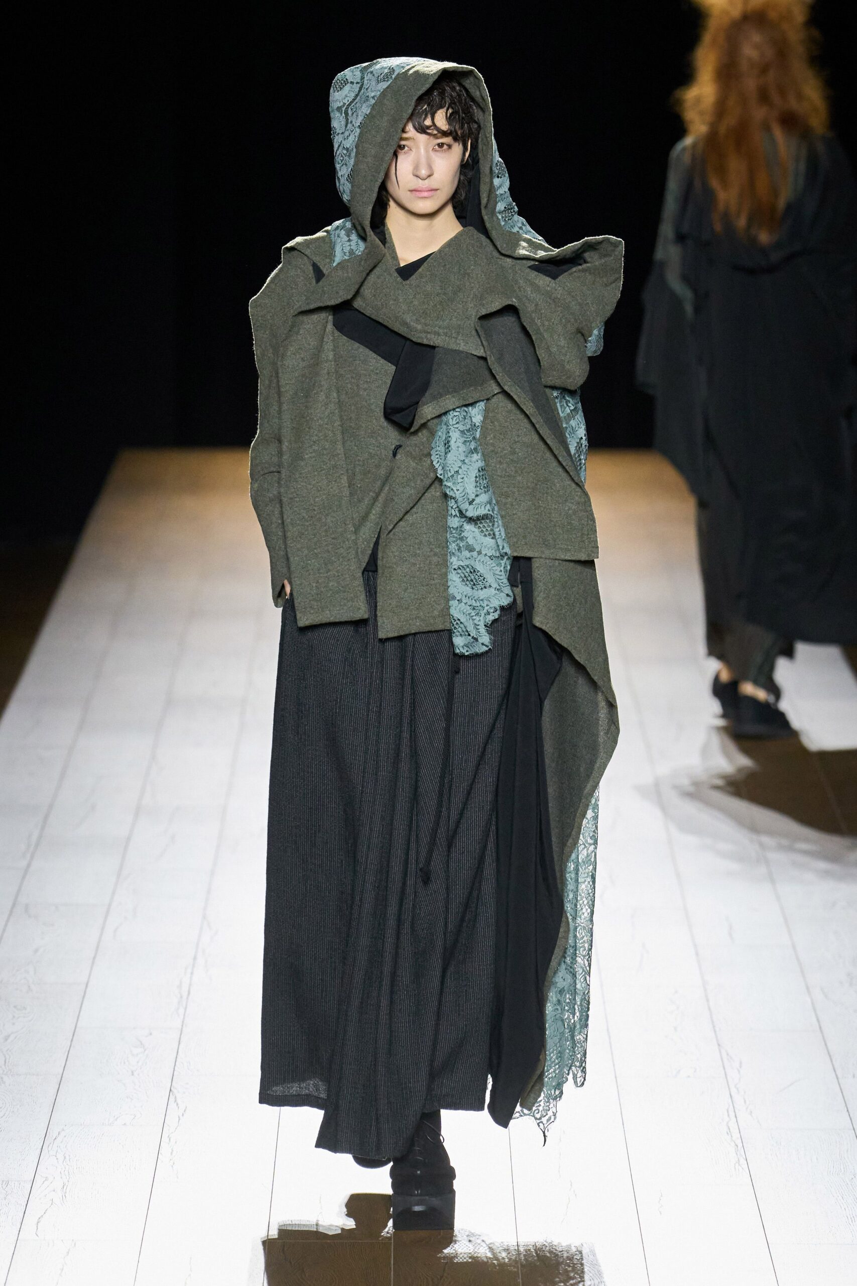 Yohji Yamamoto Fall 2026 Ready-to-Wear Look 24