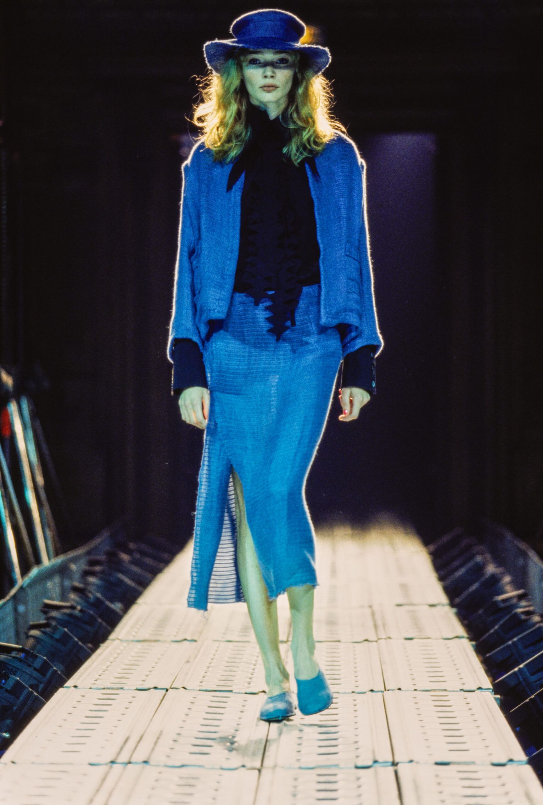 Yohji Yamamoto Spring 1997 Ready-to-Wear Look 2