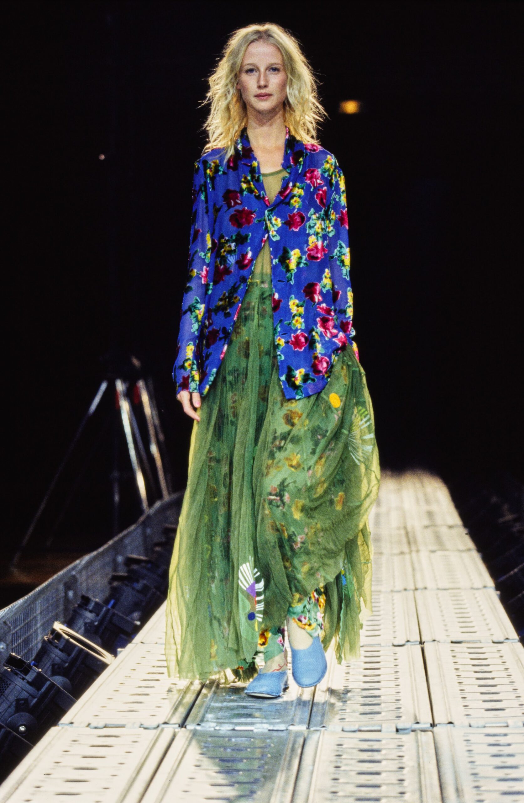 Yohji Yamamoto Spring 1997 Ready-to-Wear Look 55