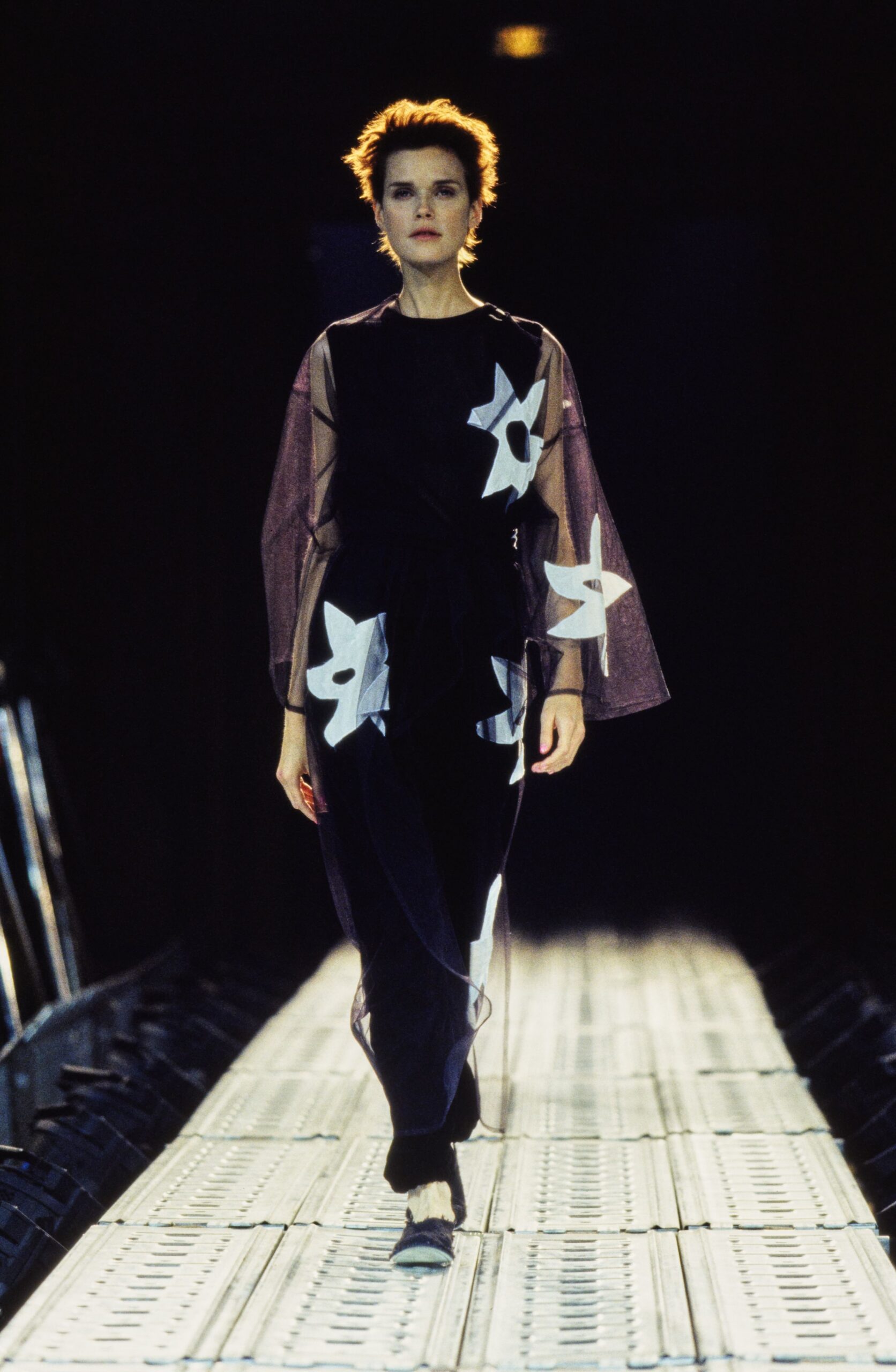 Yohji Yamamoto Spring 1997 Ready-to-Wear Look 65
