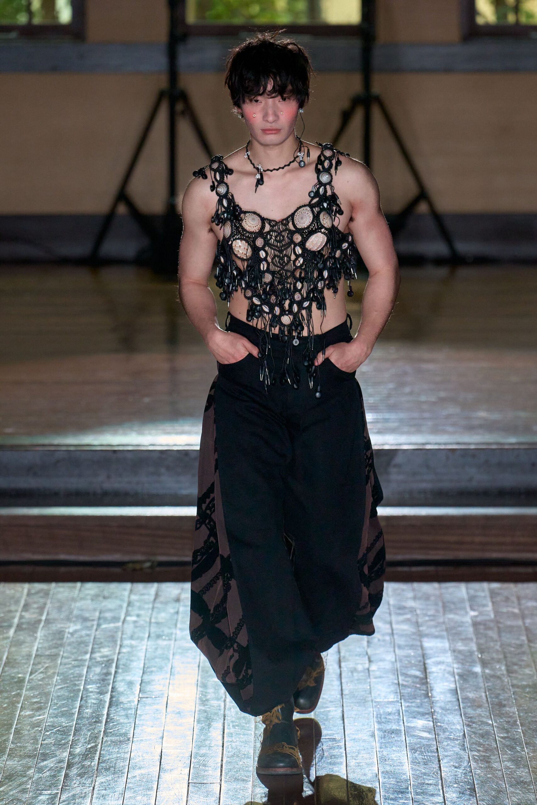 black cotton sleeveless v-neck fitted embroidered fringed top
