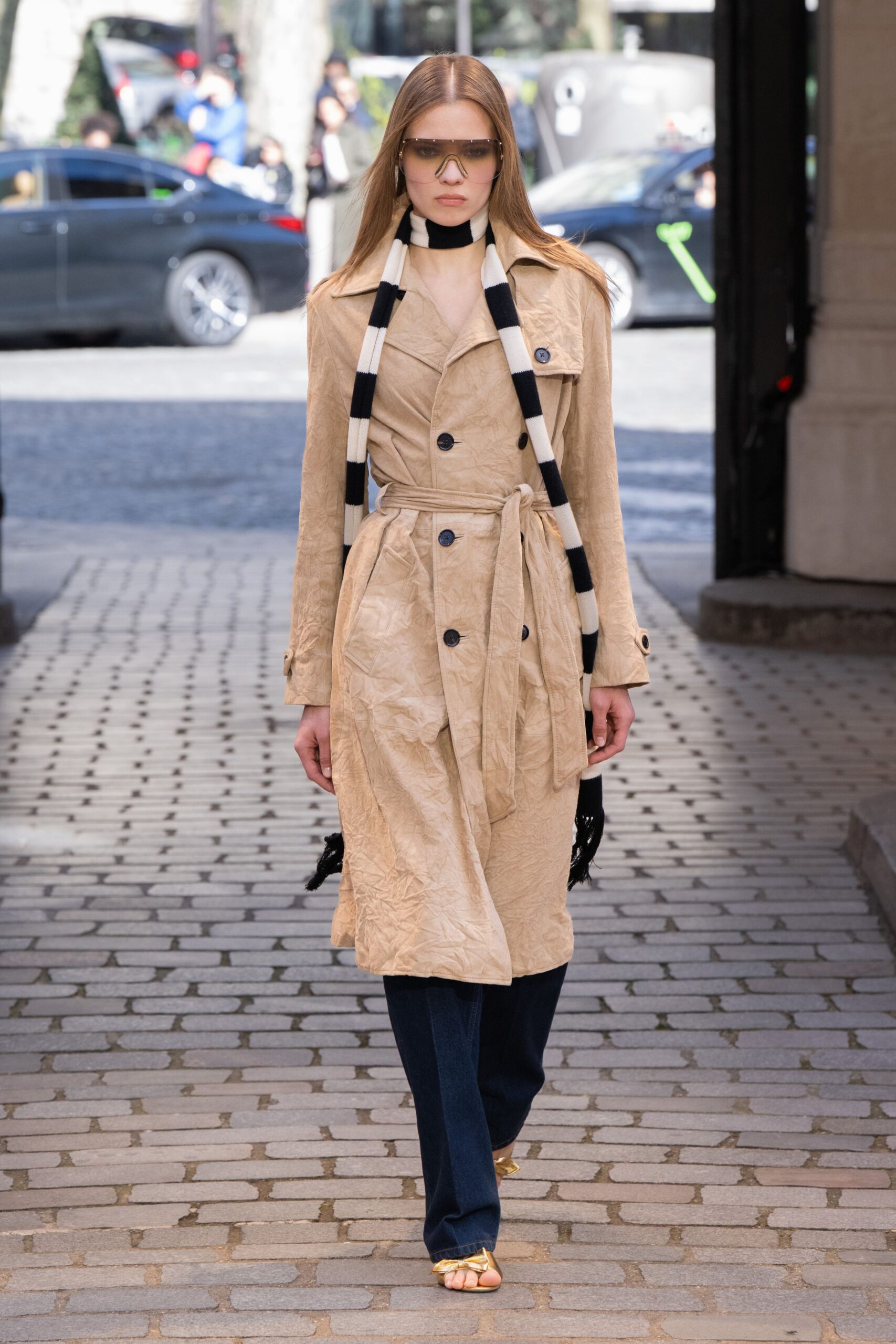 beige cotton long-sleeve collared fitted belted trench