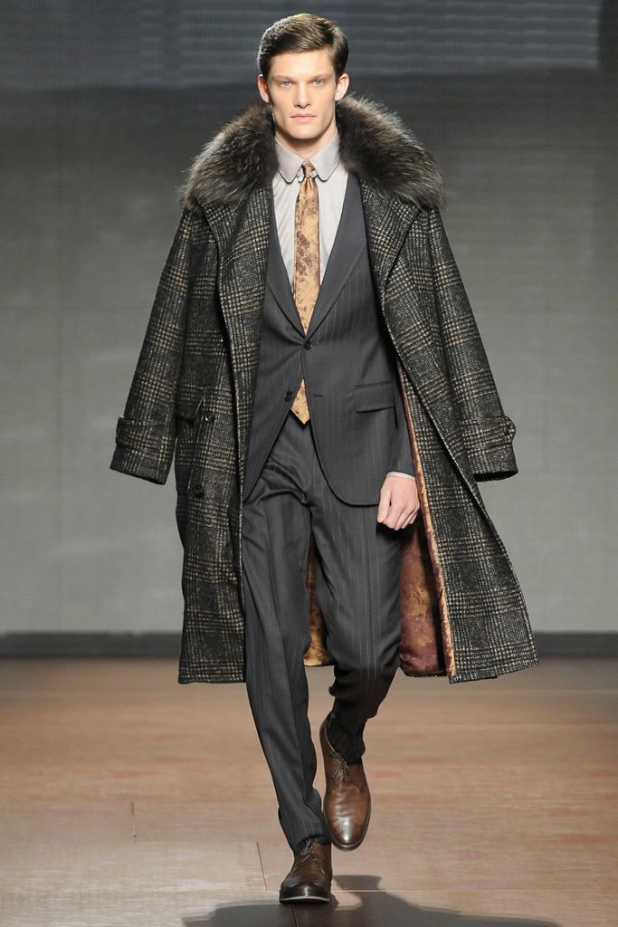 Zegna Fall 2011 Menswear Look 1