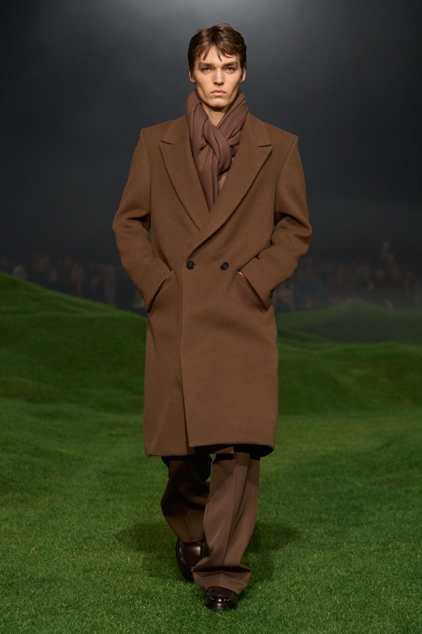 brown wool long-sleeve double-breasted structured coat