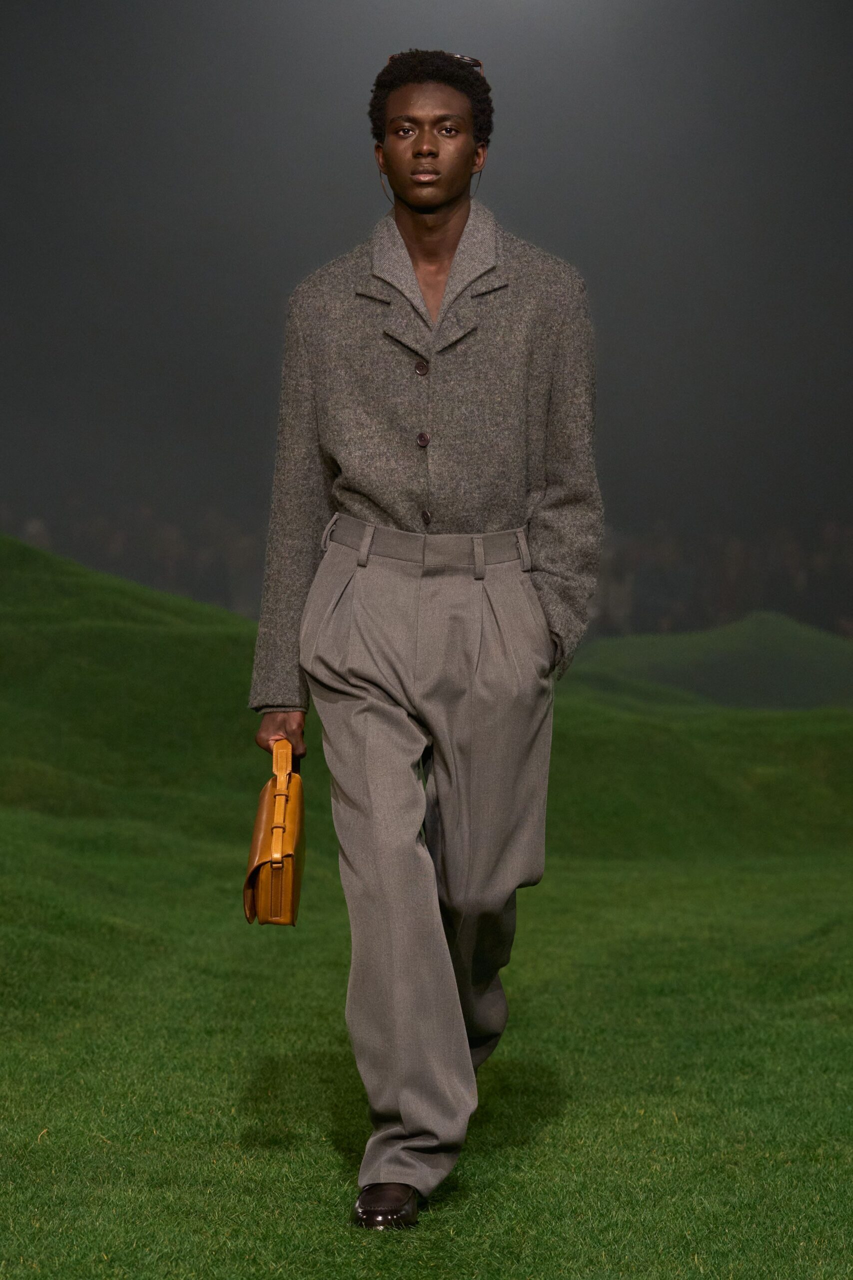 gray wool long-sleeve collared relaxed buttoned jacket