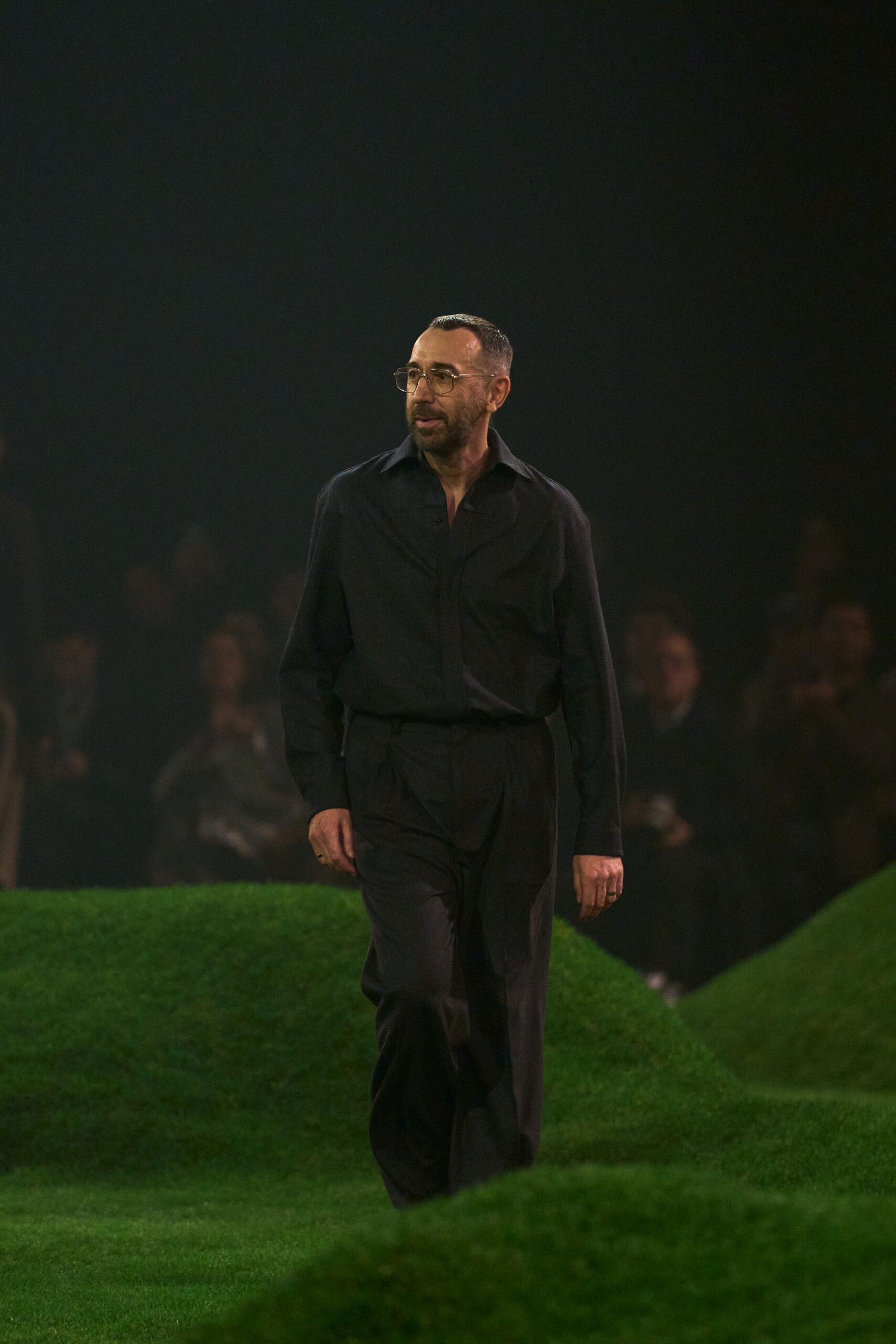 black relaxed shirt and pants