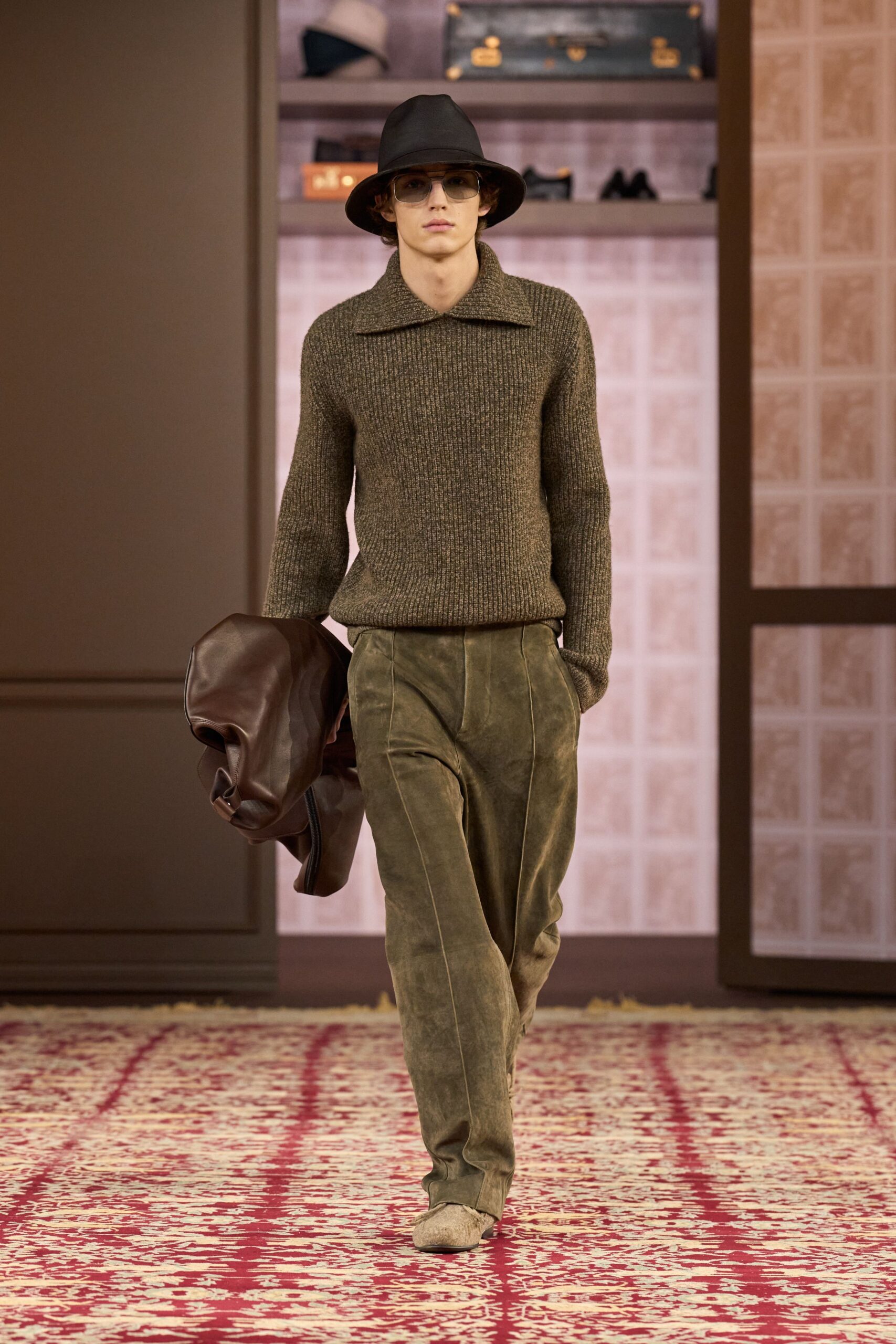 green cotton fitted straight-leg pants