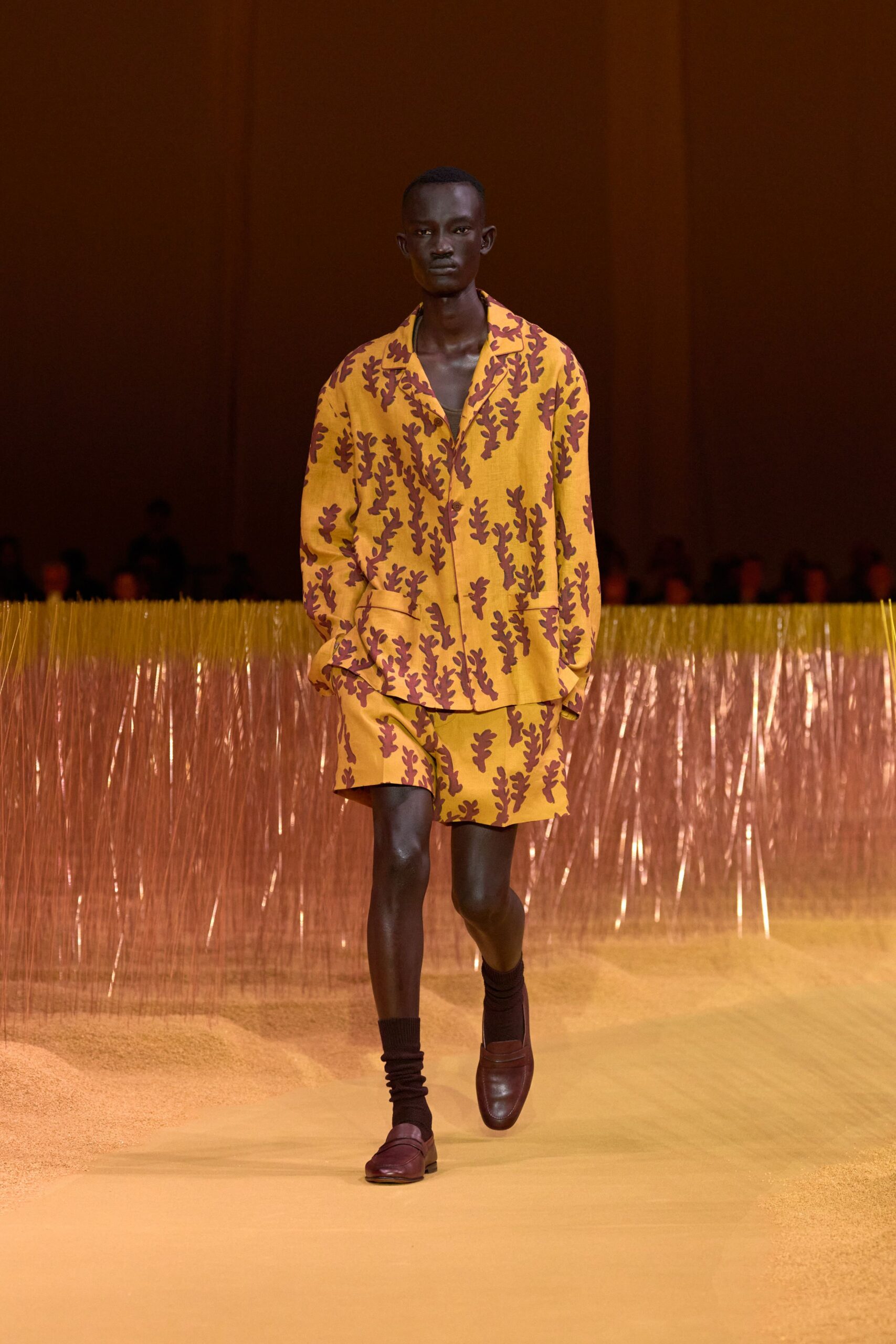 yellow cotton long-sleeve collared relaxed printed shirt