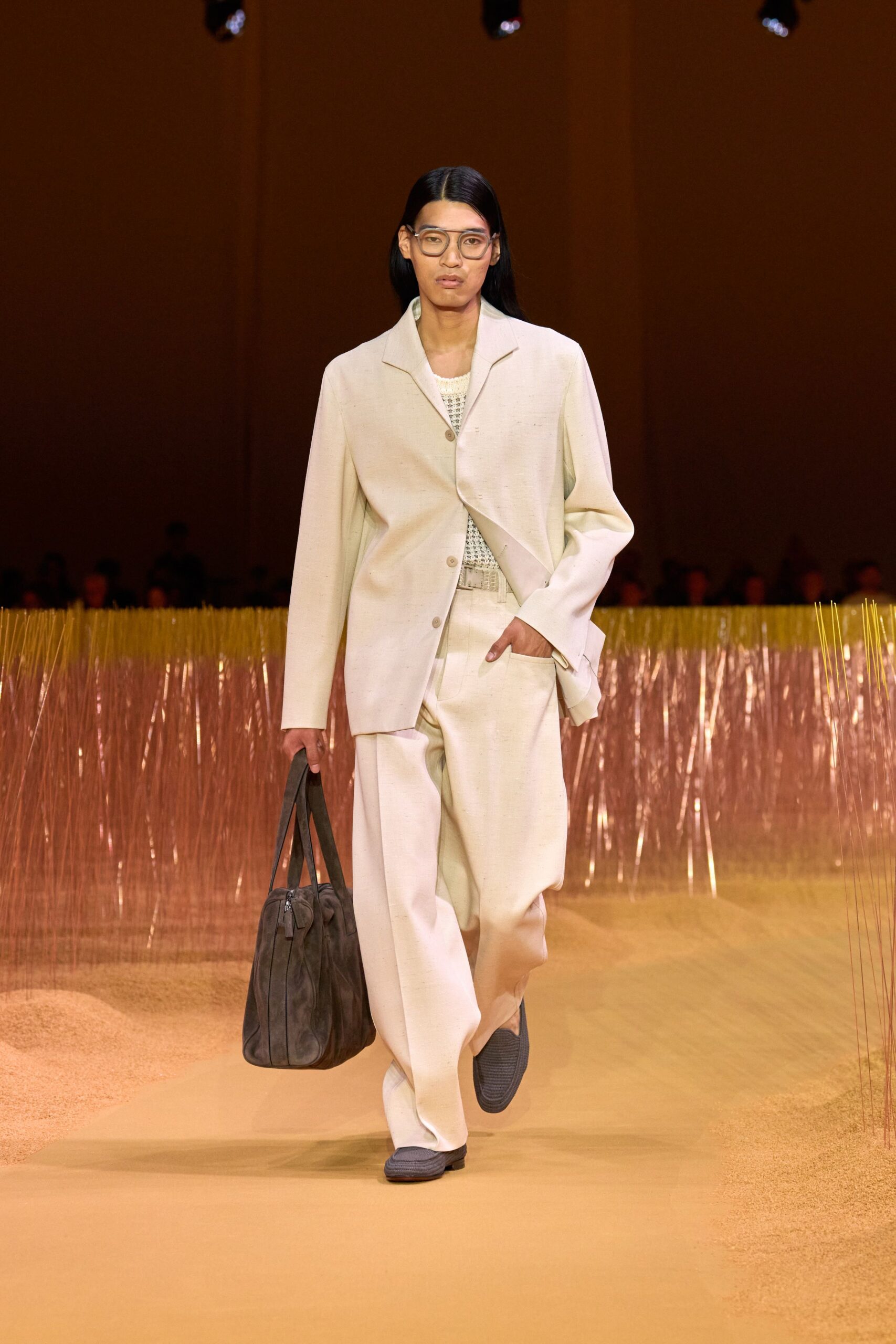 beige cotton long-sleeve collared relaxed buttoned suit