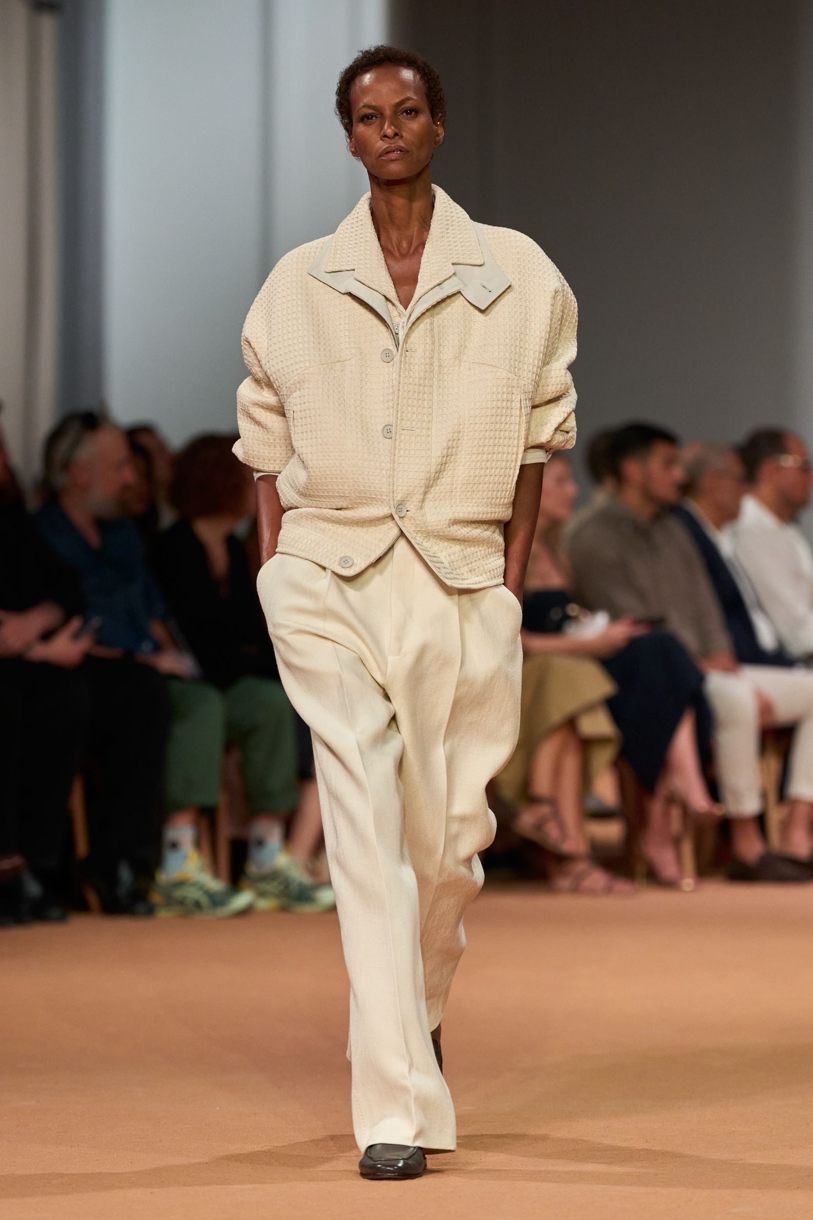 beige cotton long-sleeve collared oversized buttoned jacket