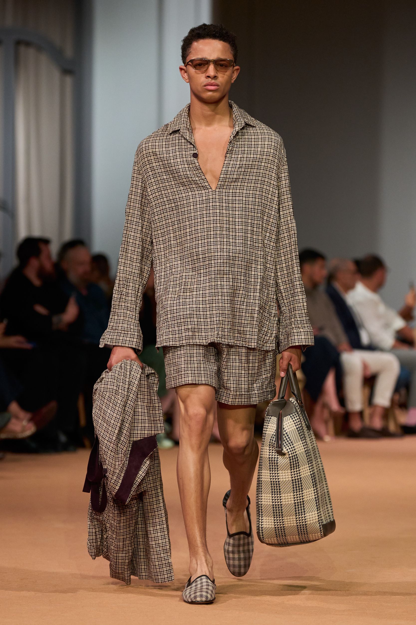 brown cotton long-sleeve v-neck relaxed checked jacket