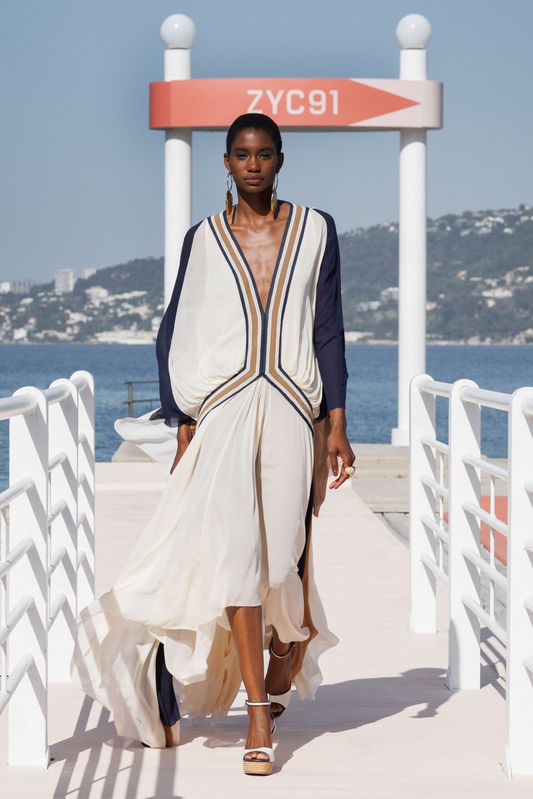 Zimmermann Resort 2027 Look 6