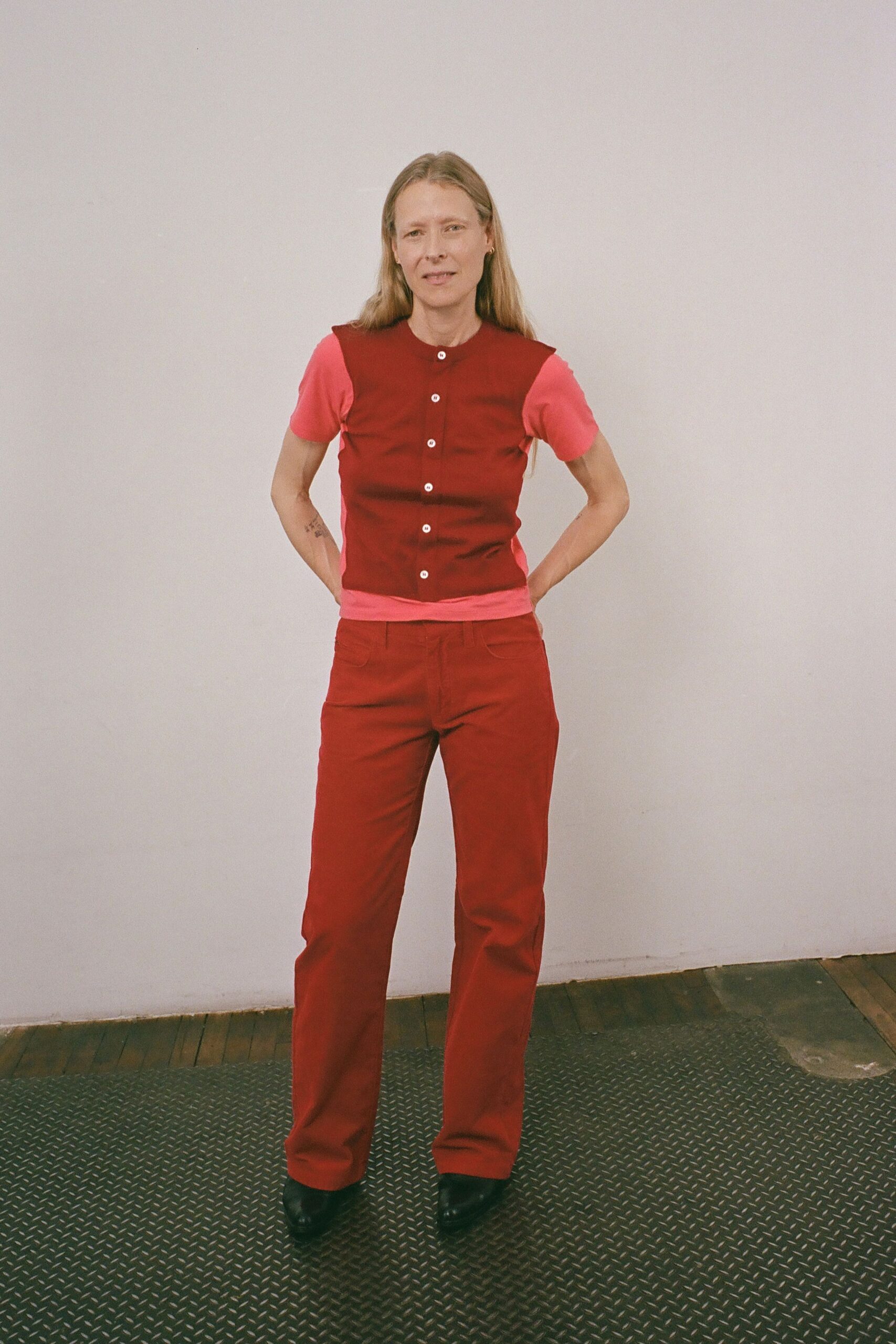 red fitted straight-leg pants