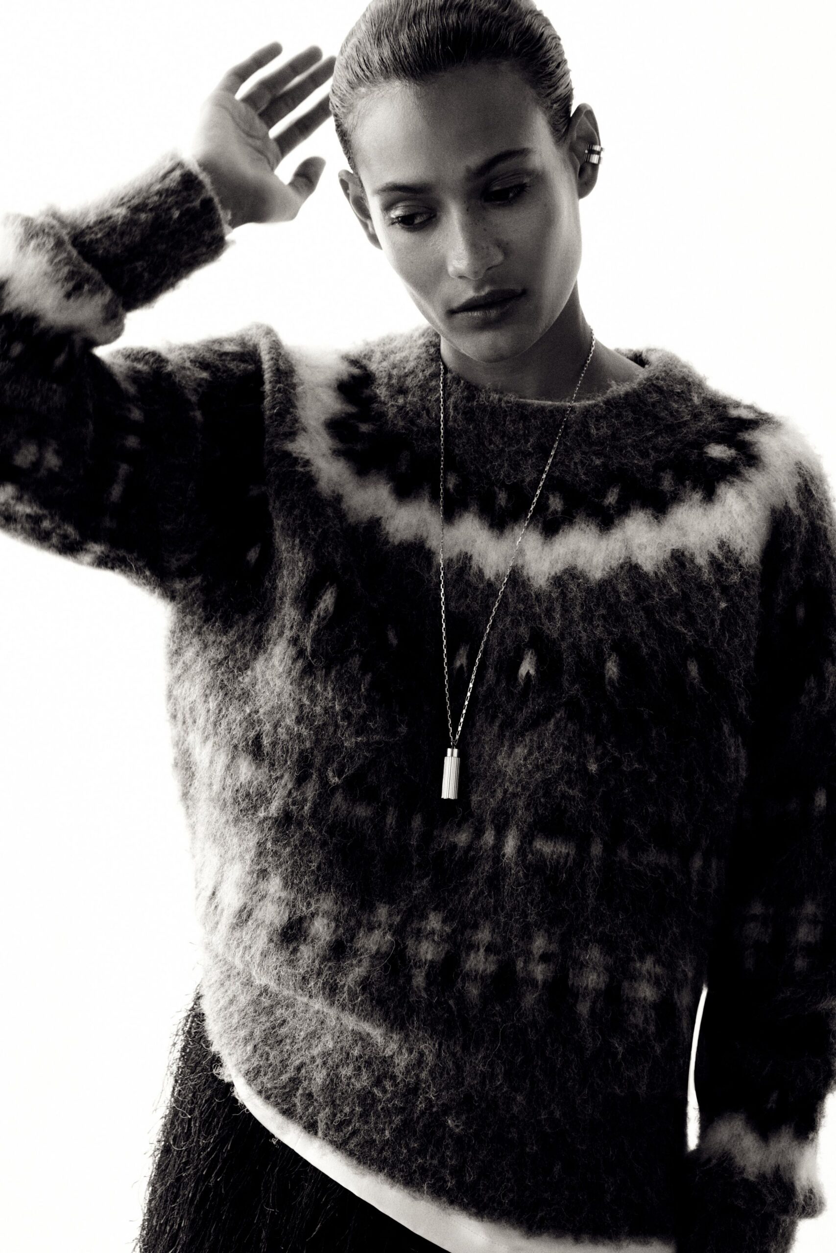 oversized black and white printed sweater