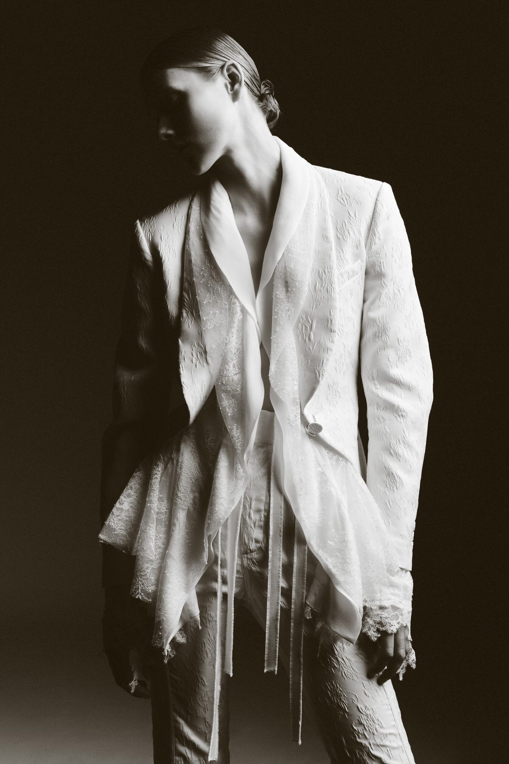 white silk long-sleeve collared structured pleated blazer
