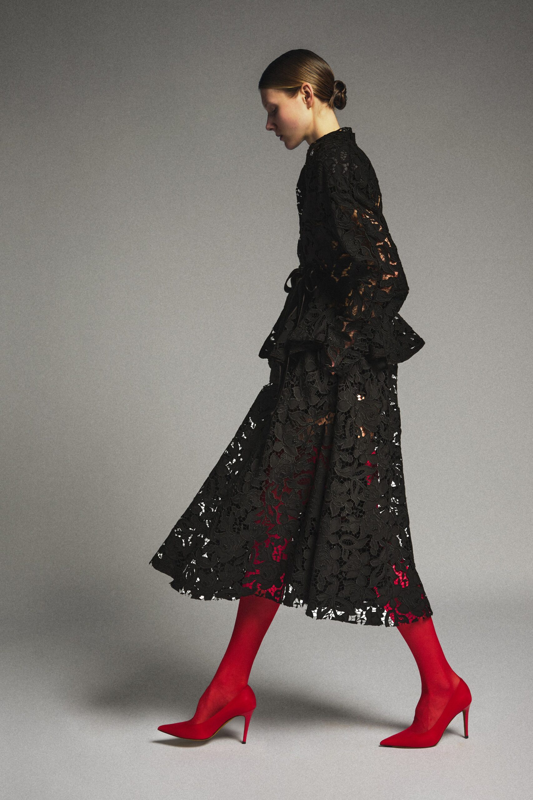 black lace long-sleeve v-neck fitted embroidered tiered dress