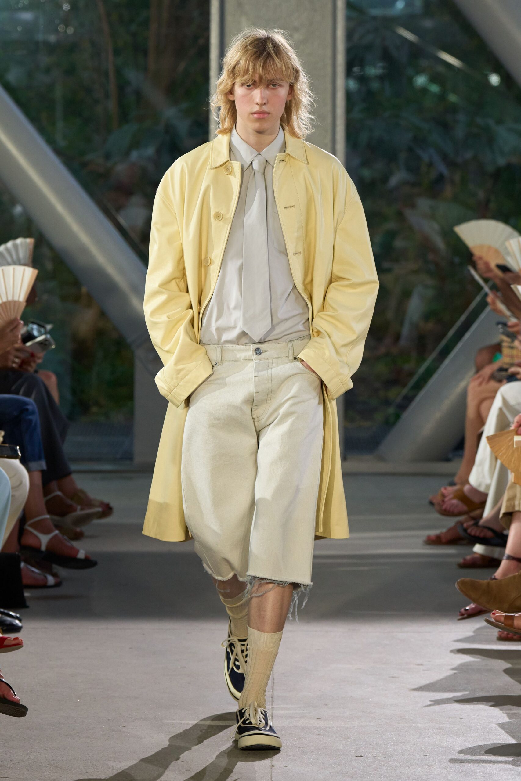 yellow cotton long-sleeve collared relaxed coat