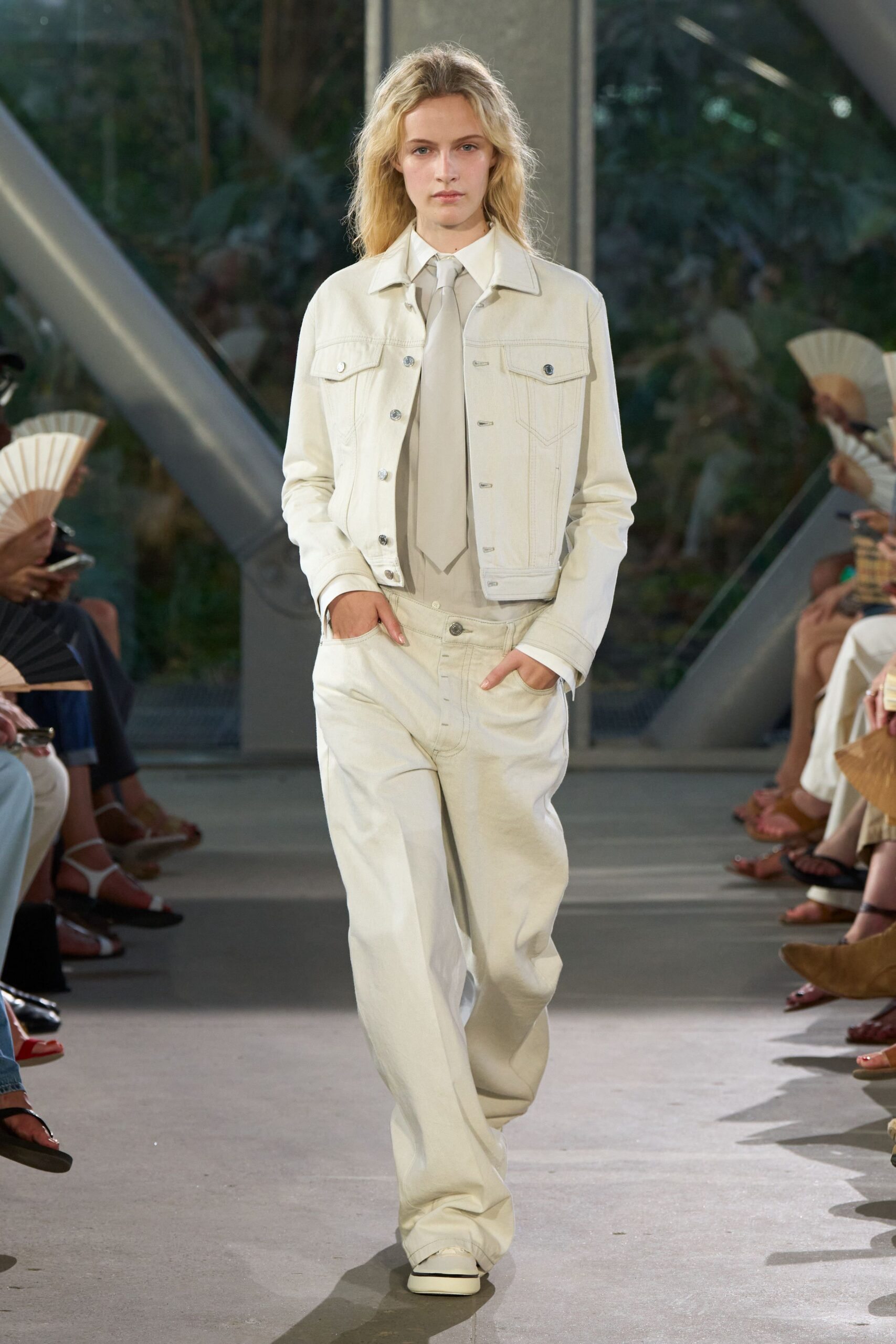 white denim long-sleeve collared relaxed jacket