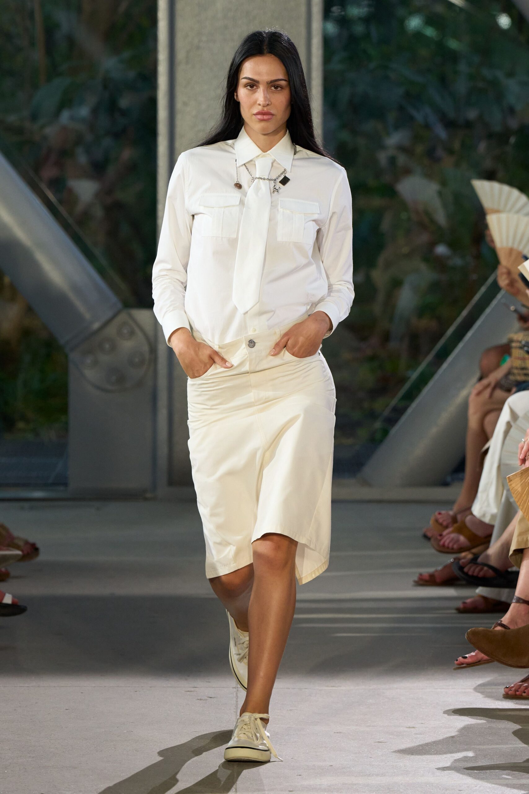 white cotton long-sleeve collared fitted buttoned shirt