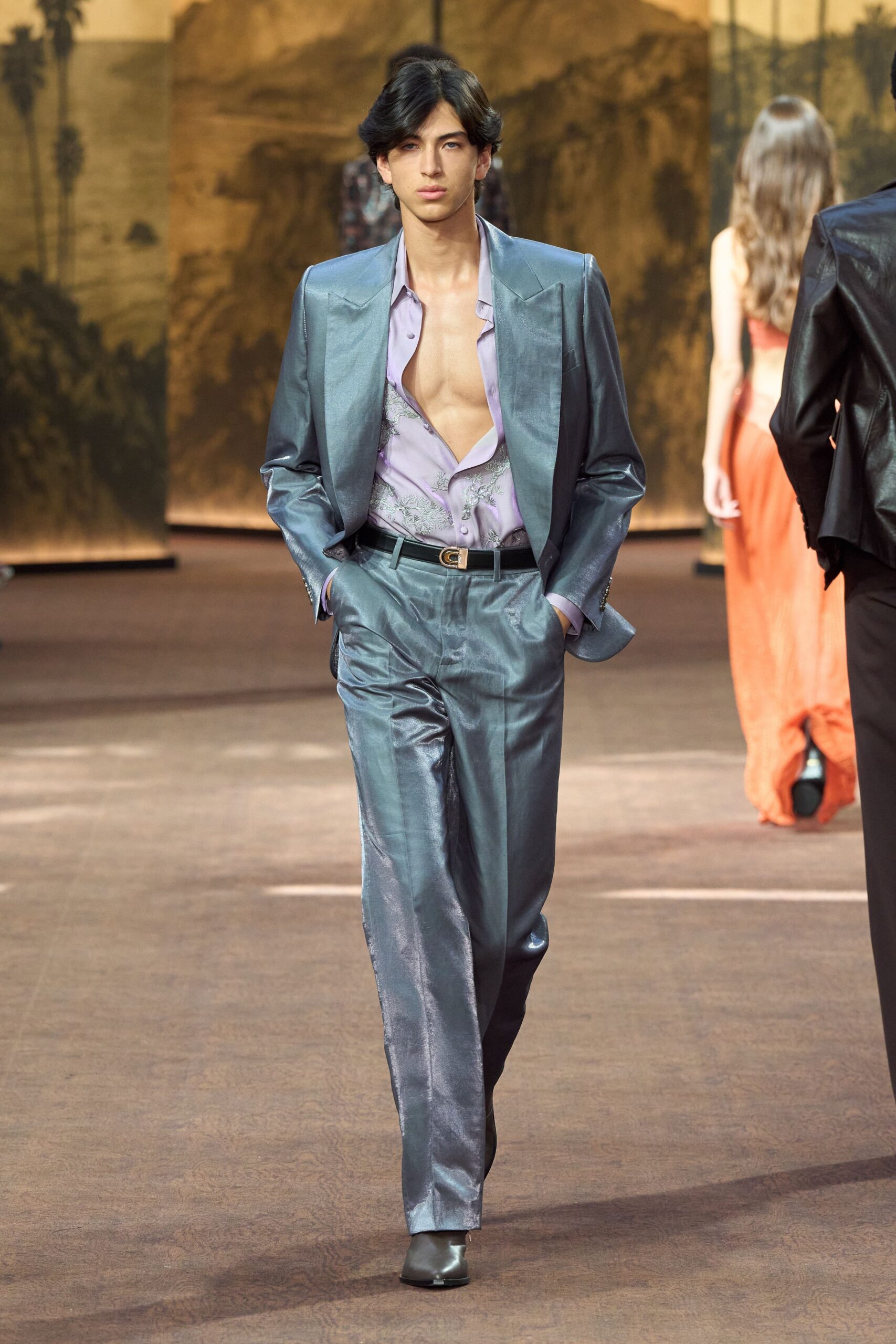 blue silk long-sleeve collared fitted buttoned shiny suit