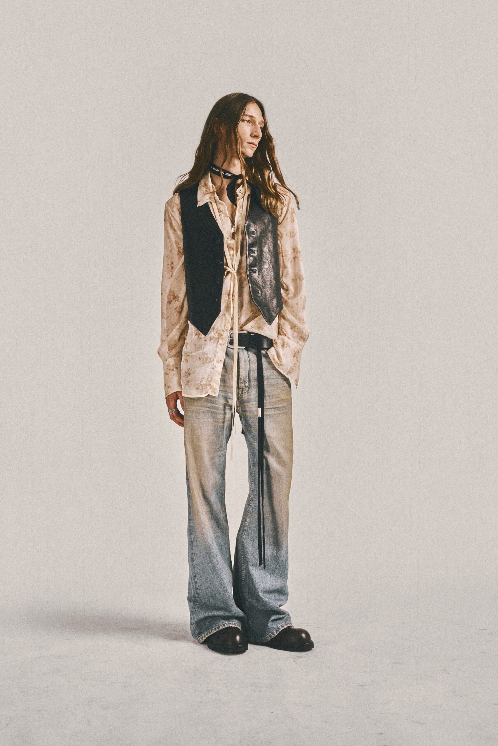 beige cotton long-sleeve collared relaxed printed shirt
