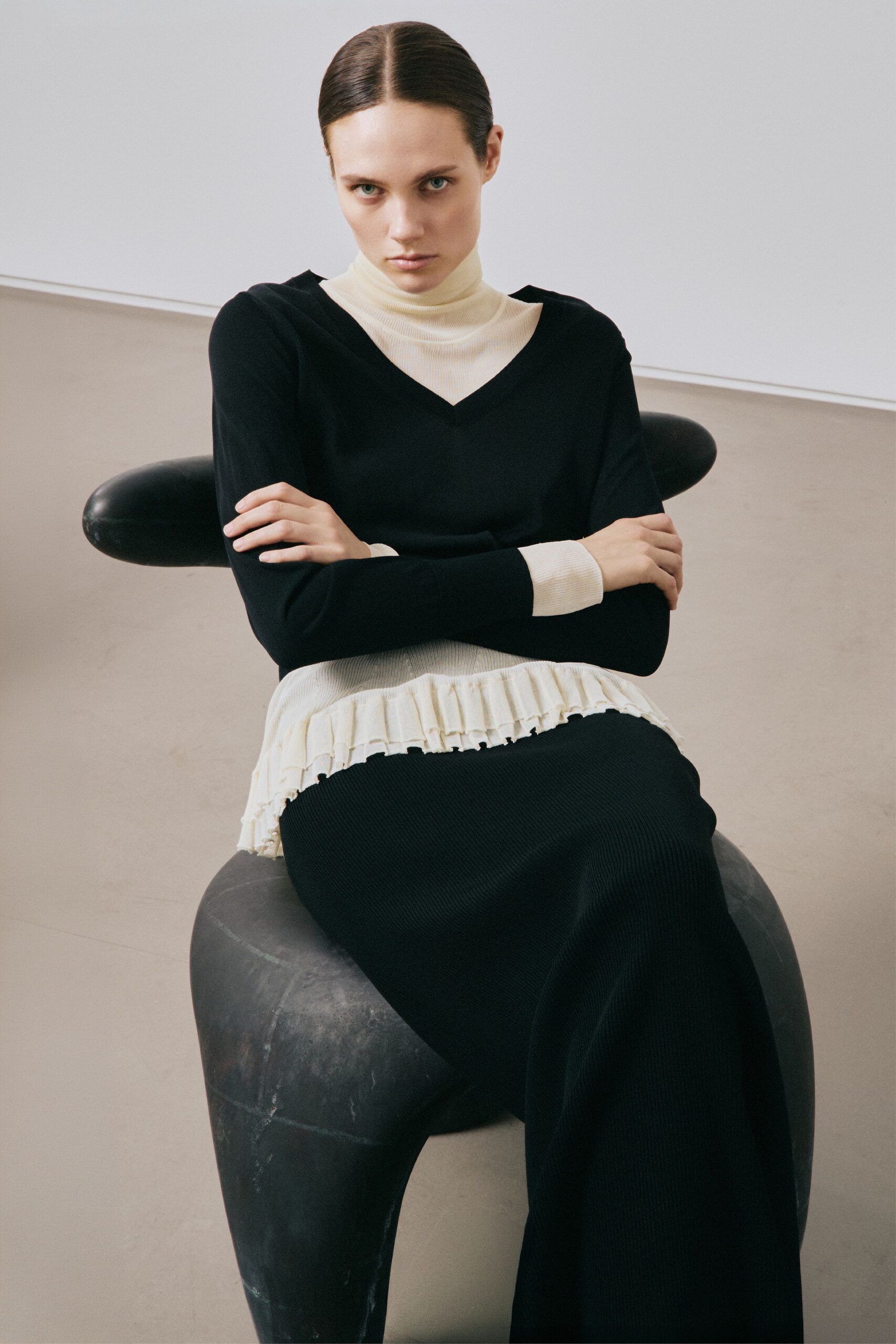 black and white pleated dress