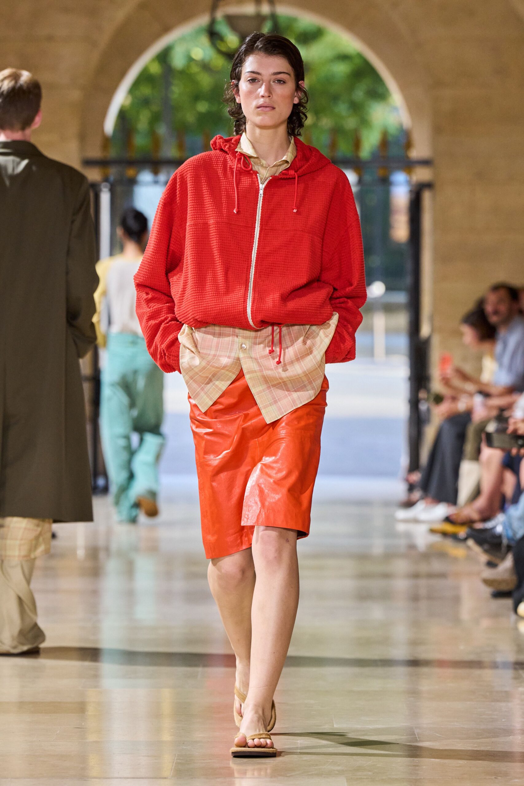 red cotton long-sleeve hooded relaxed hoodie