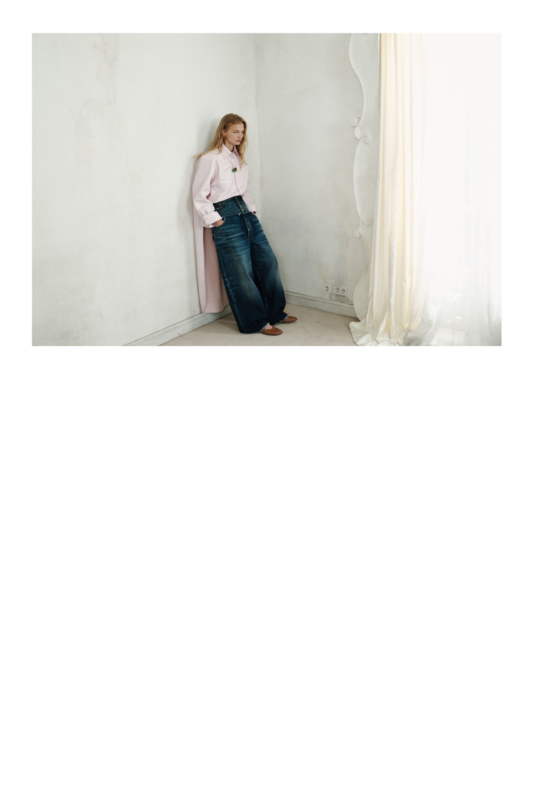 pink cotton long-sleeve collared relaxed shirt