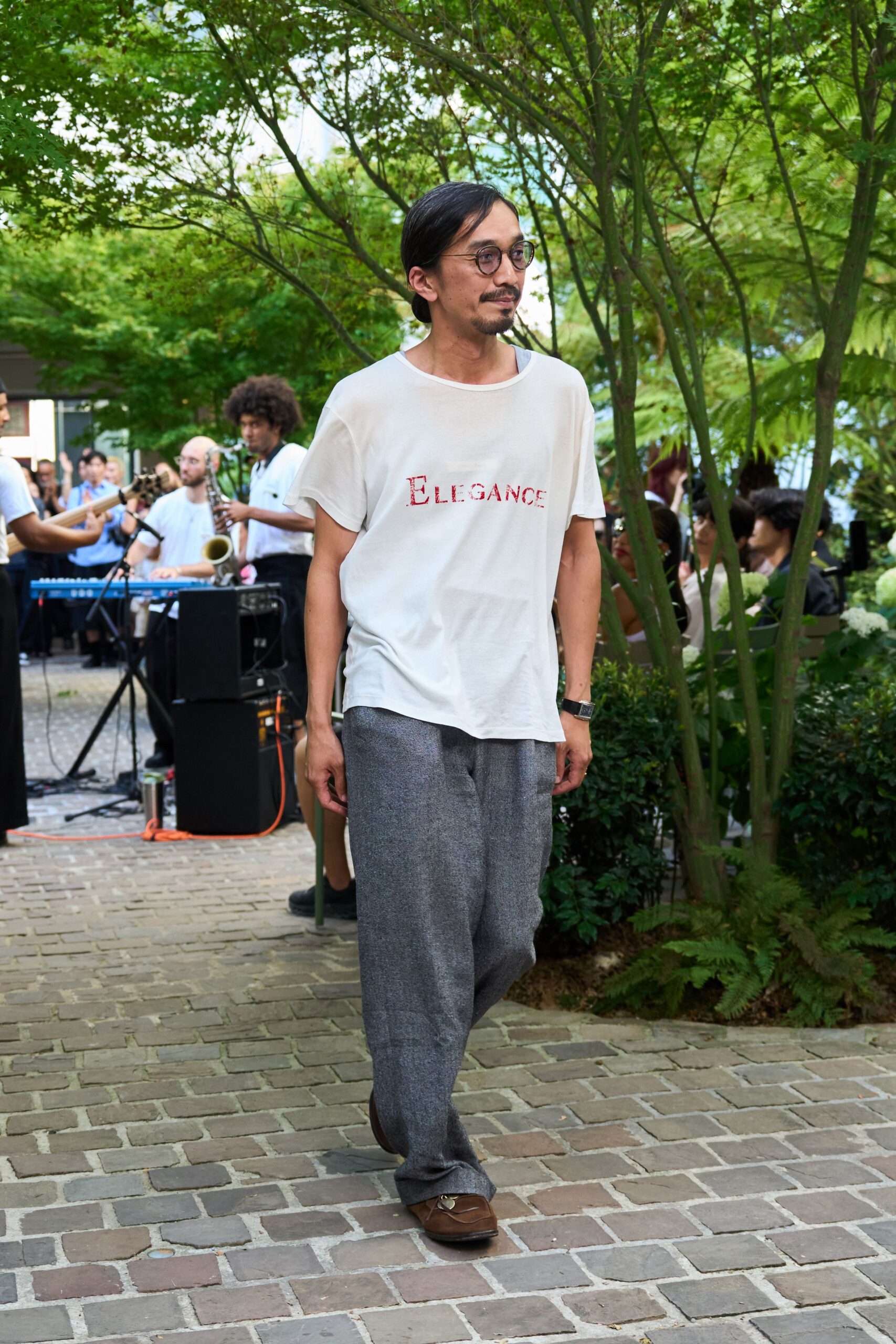 white relaxed t-shirt gray pants