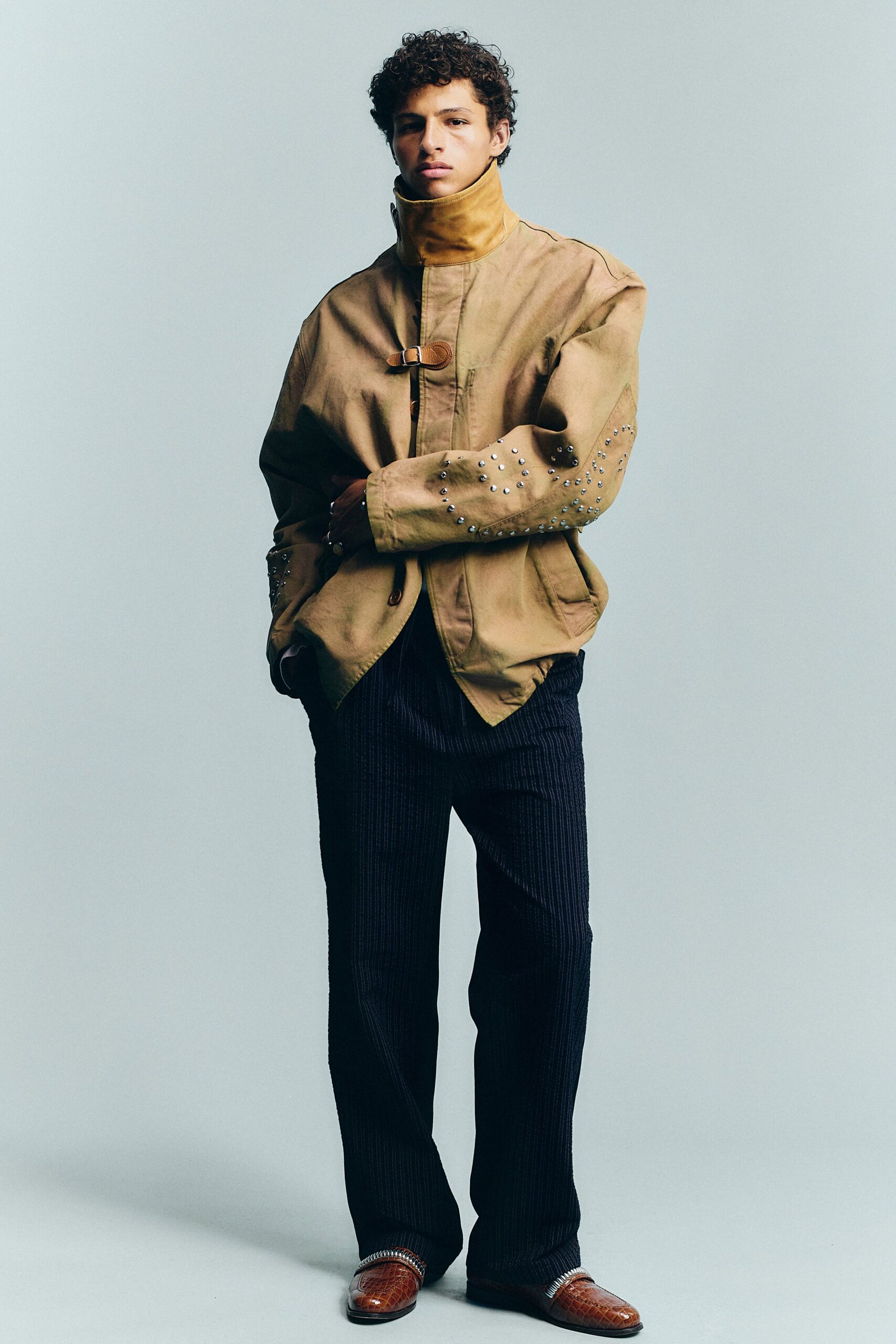 blue cotton tailored pleated straight-leg pants