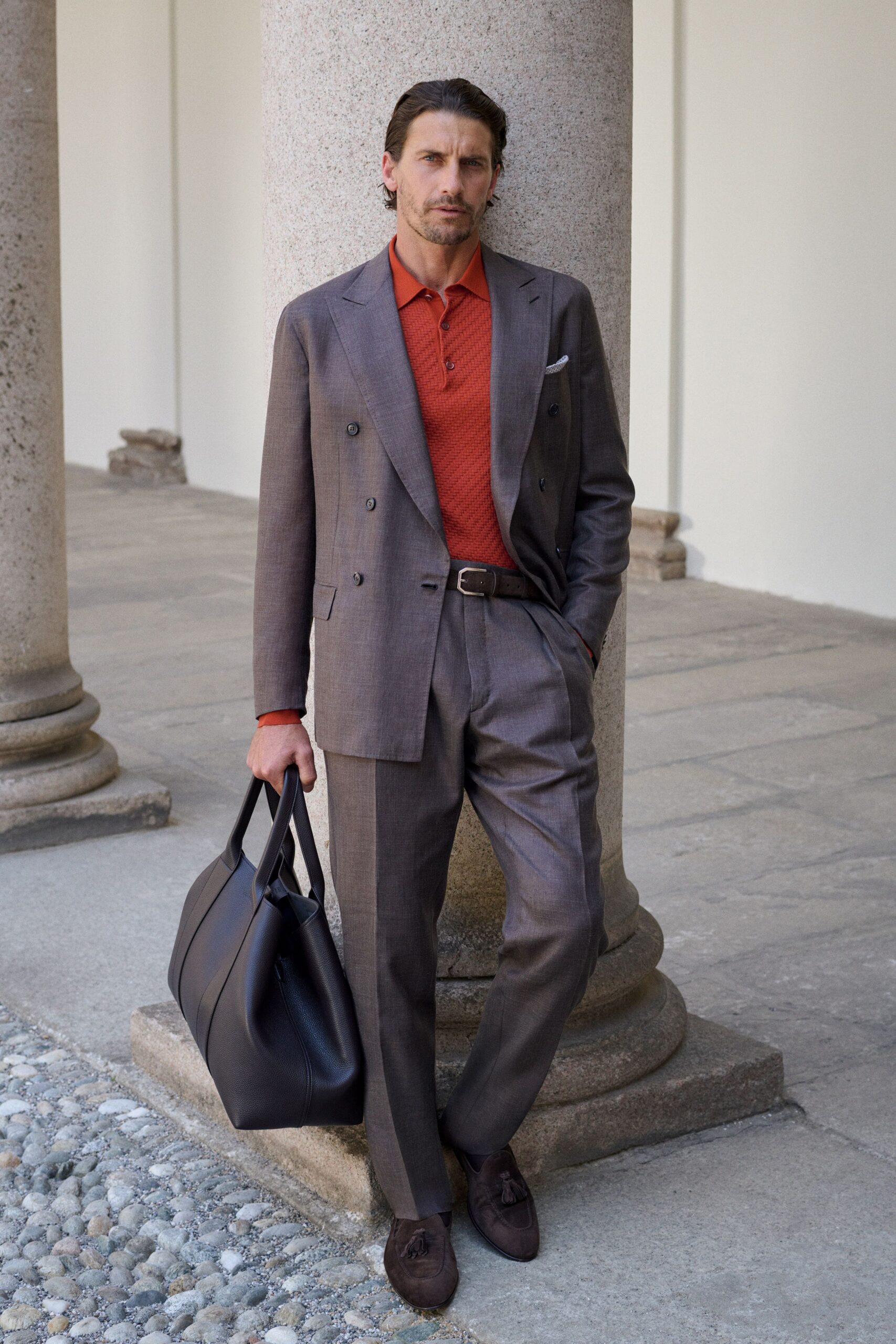 brown wool long-sleeve collared tailored buttoned suit