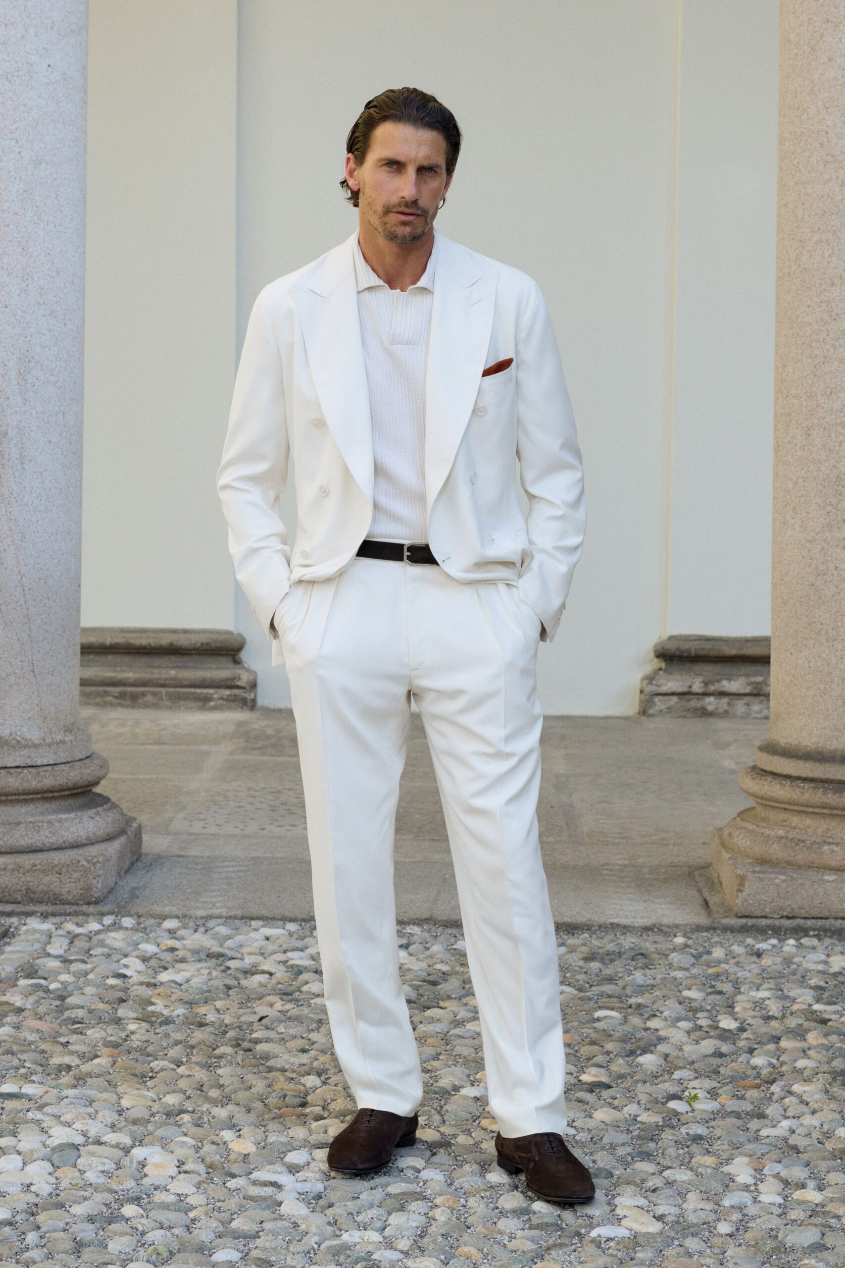 white cotton long-sleeve collared tailored buttoned suit