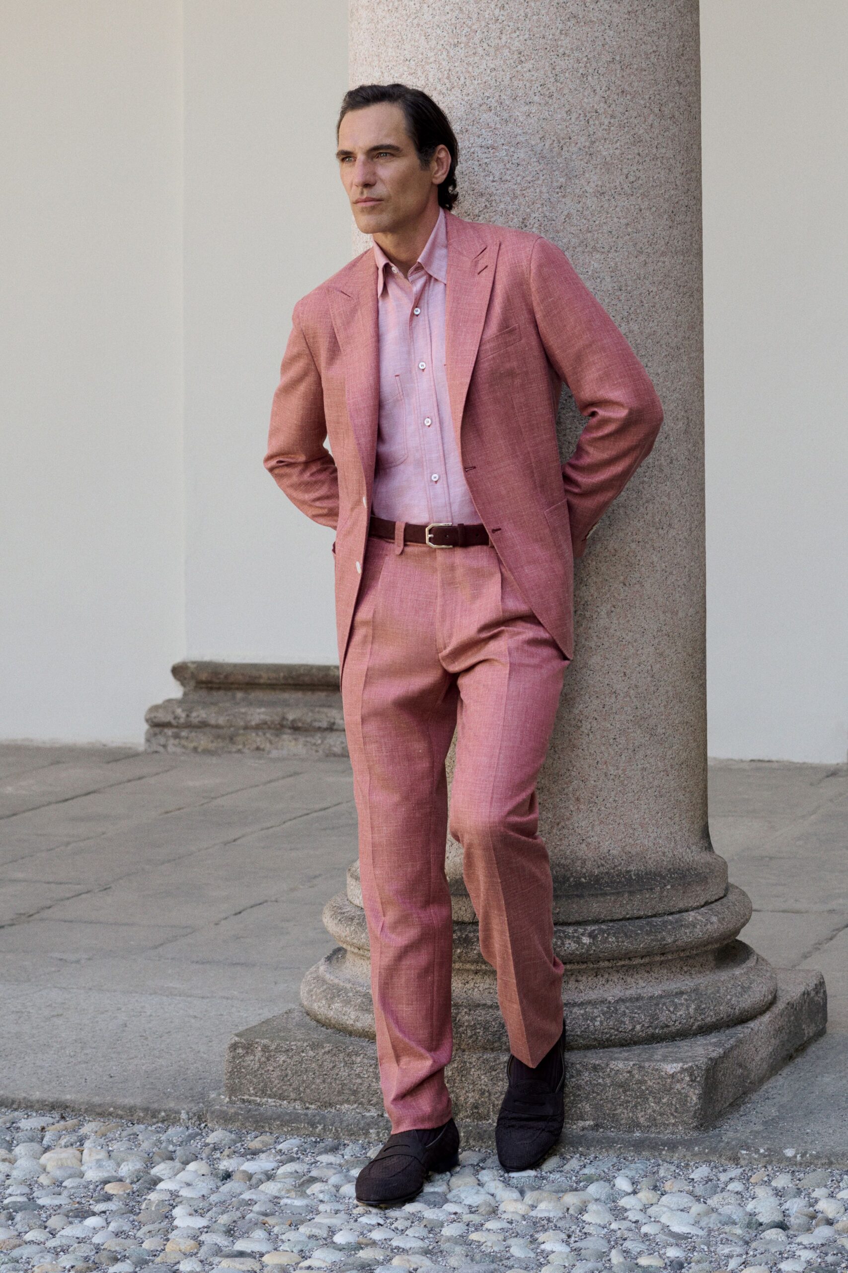 pink cotton long-sleeve collared tailored buttoned suit