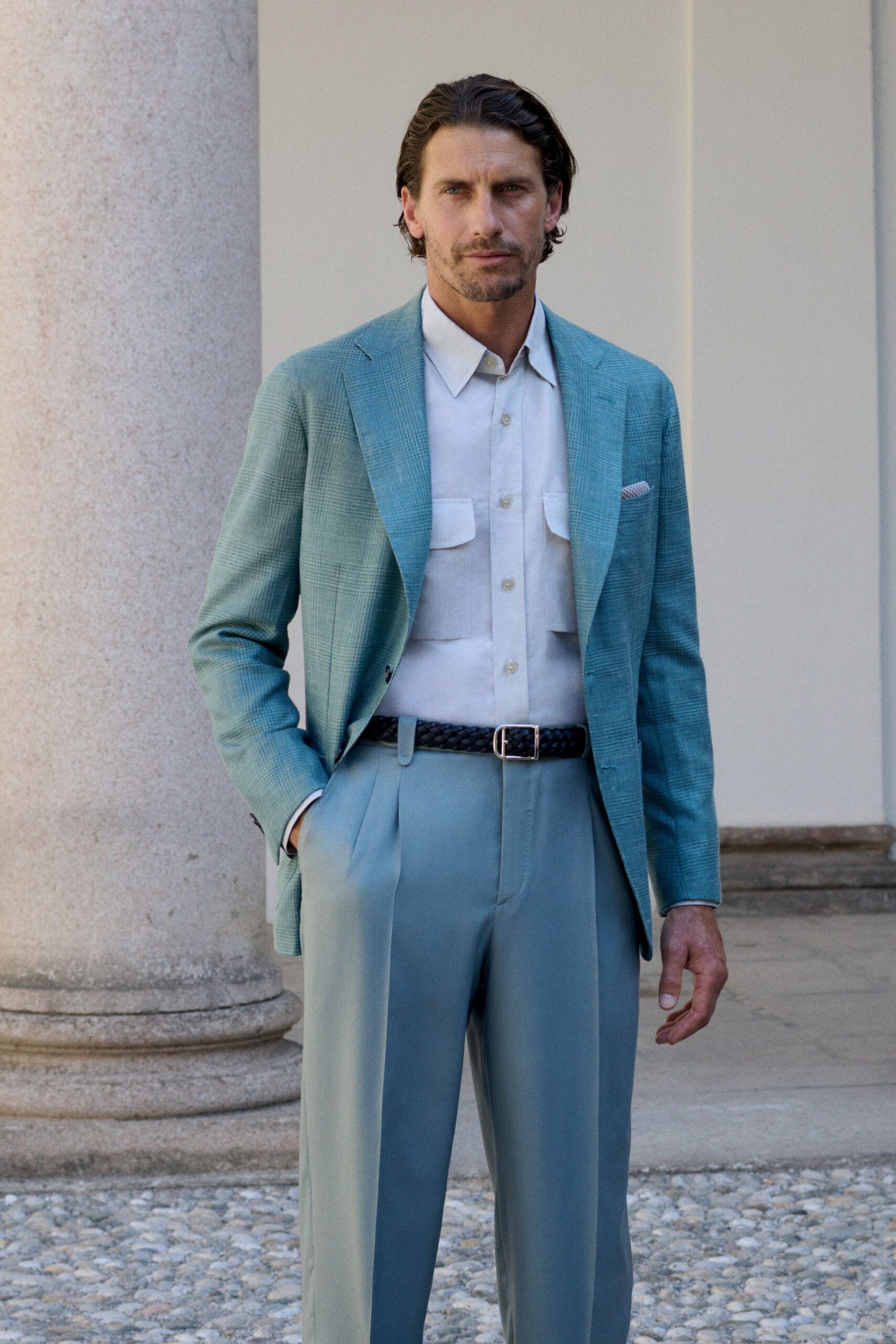 blue cotton long-sleeve collared tailored buttoned blazer